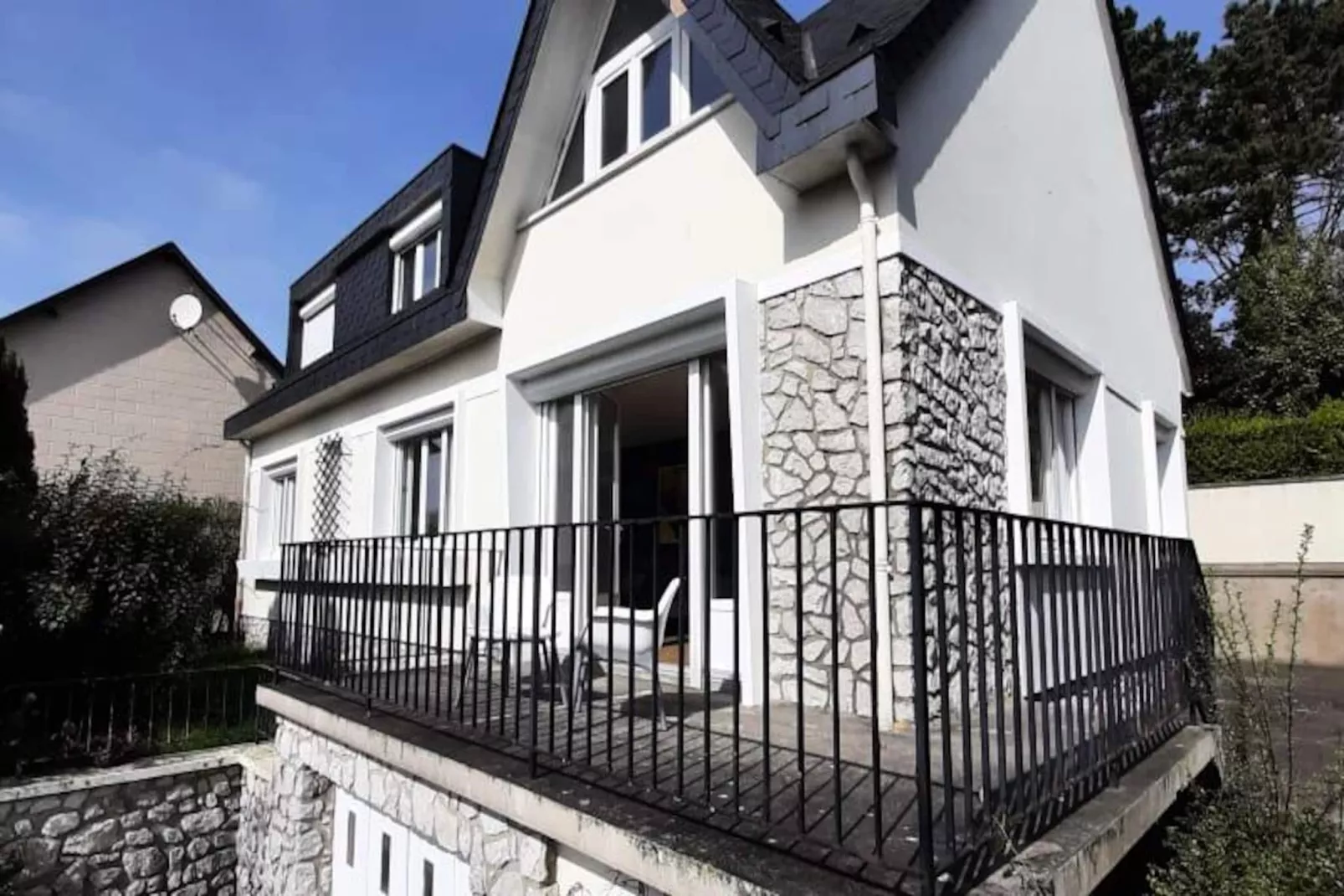 Résidence Ag12 &ndash; Villa "les Dix Mouettes" : Vue Mer, Confort & Moments Inoubliables