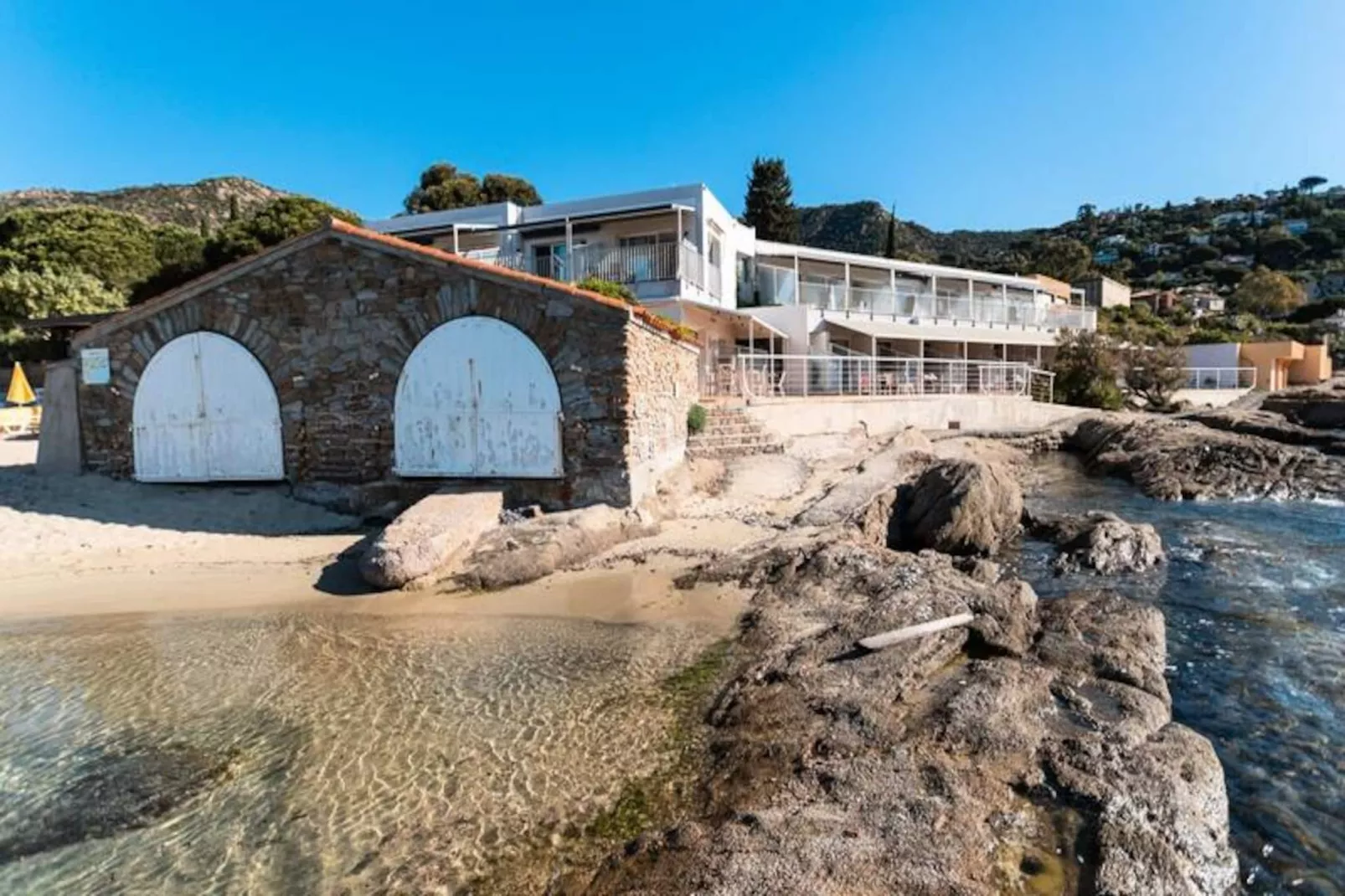 Résidence Suite Vue Mer 🌅 – Comme Un Appartement, Dans Un Hôtel 4★ Fermé L’hiver