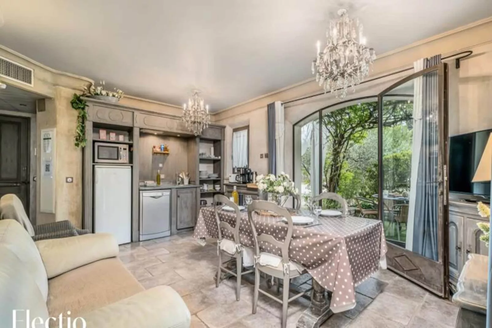 Loggia 1 Olivier | R&eacute;sidence Les Petitons