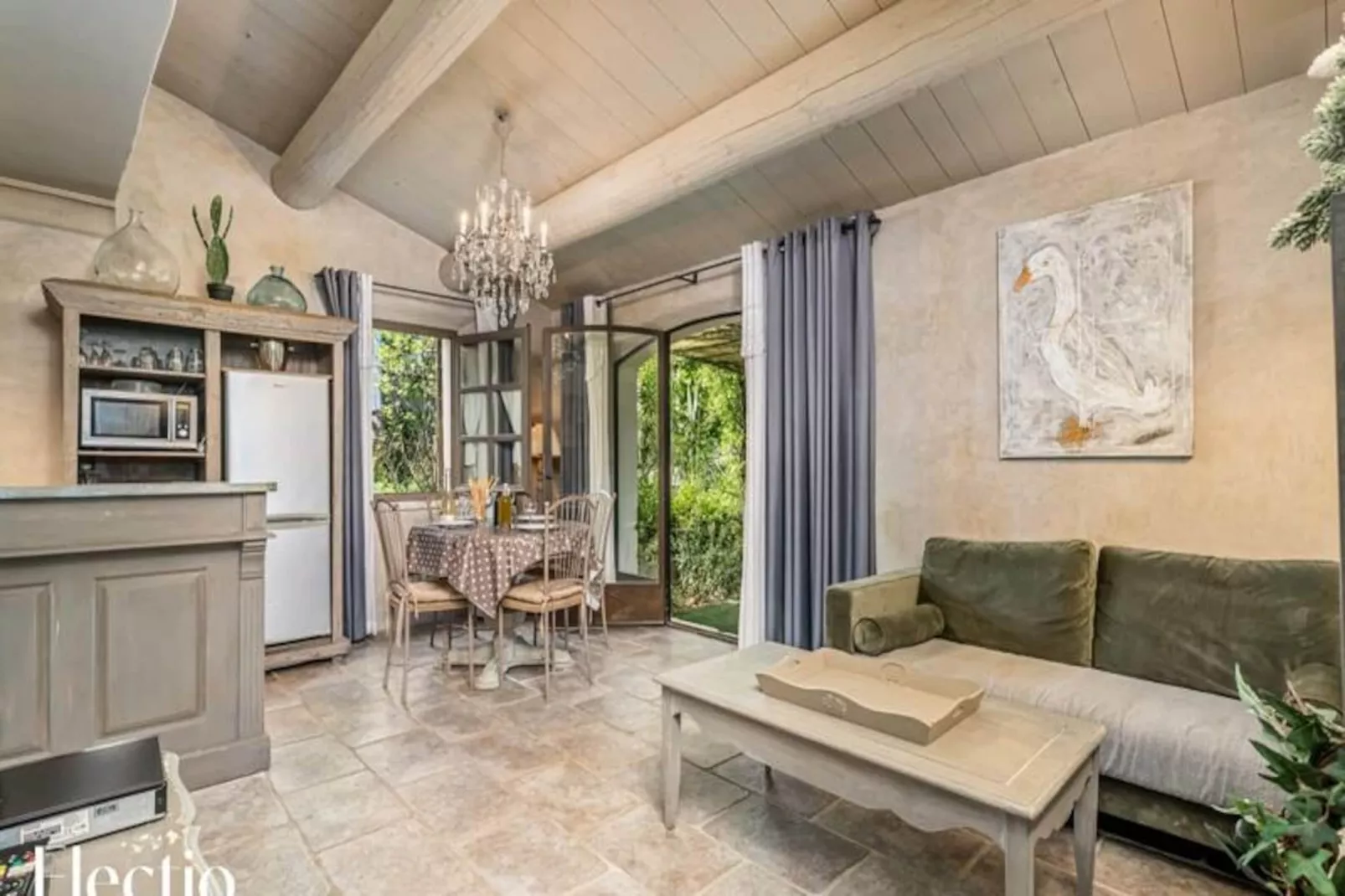 Loggia 5 Rosier | R&eacute;sidence Les Petitons