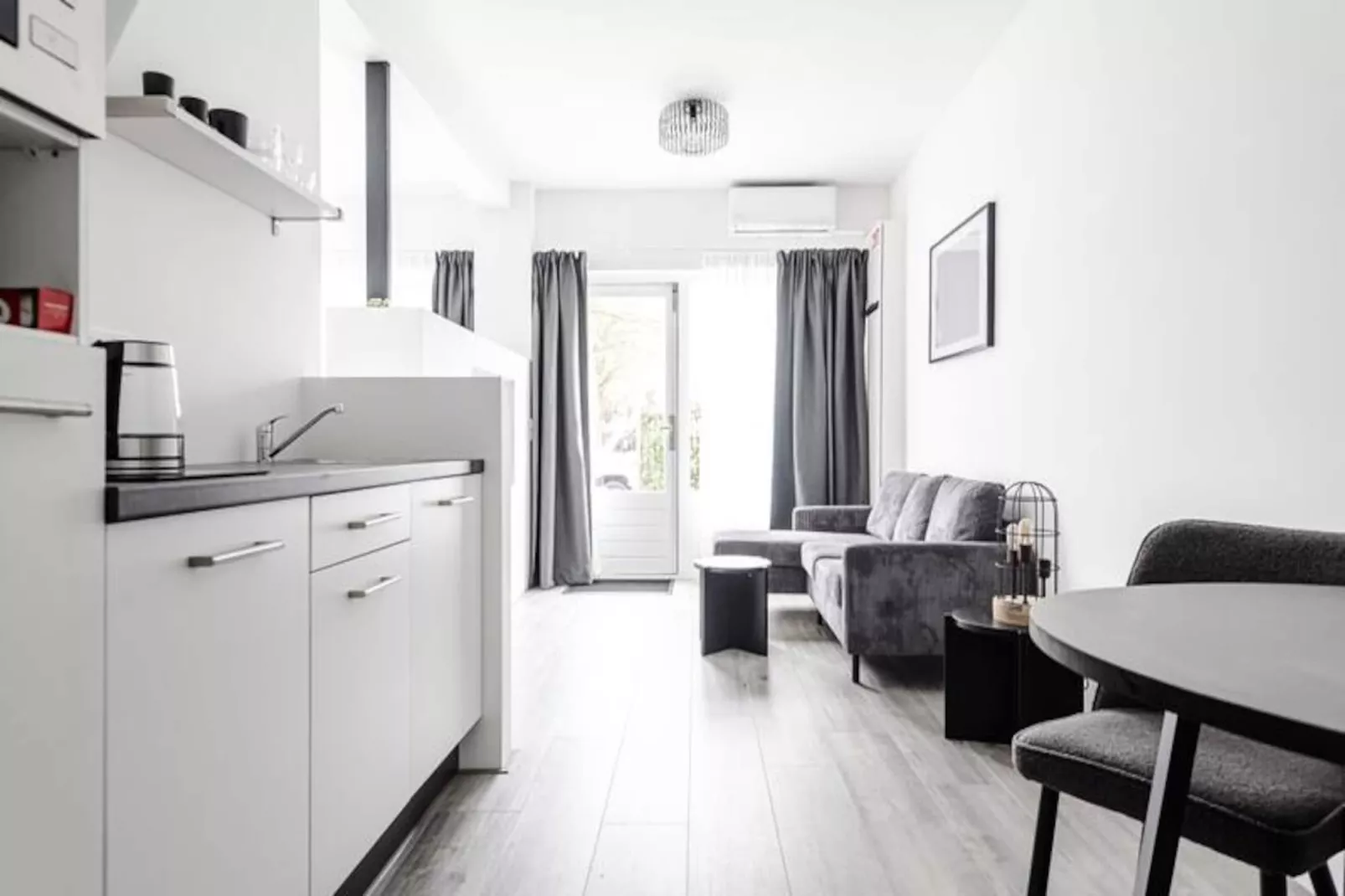 Kings Square Studio Apartment