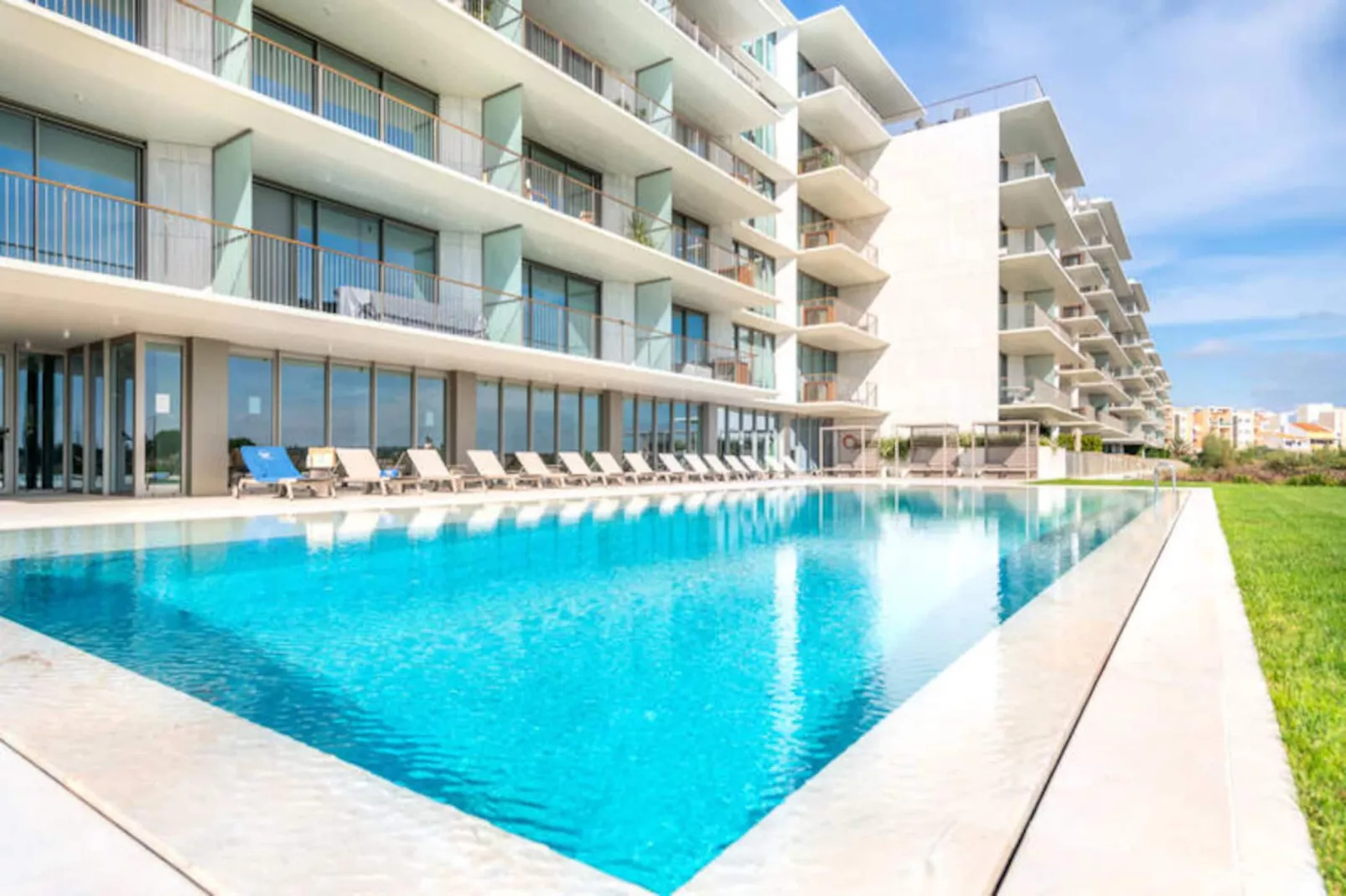 Bayline - Dinas Apartment