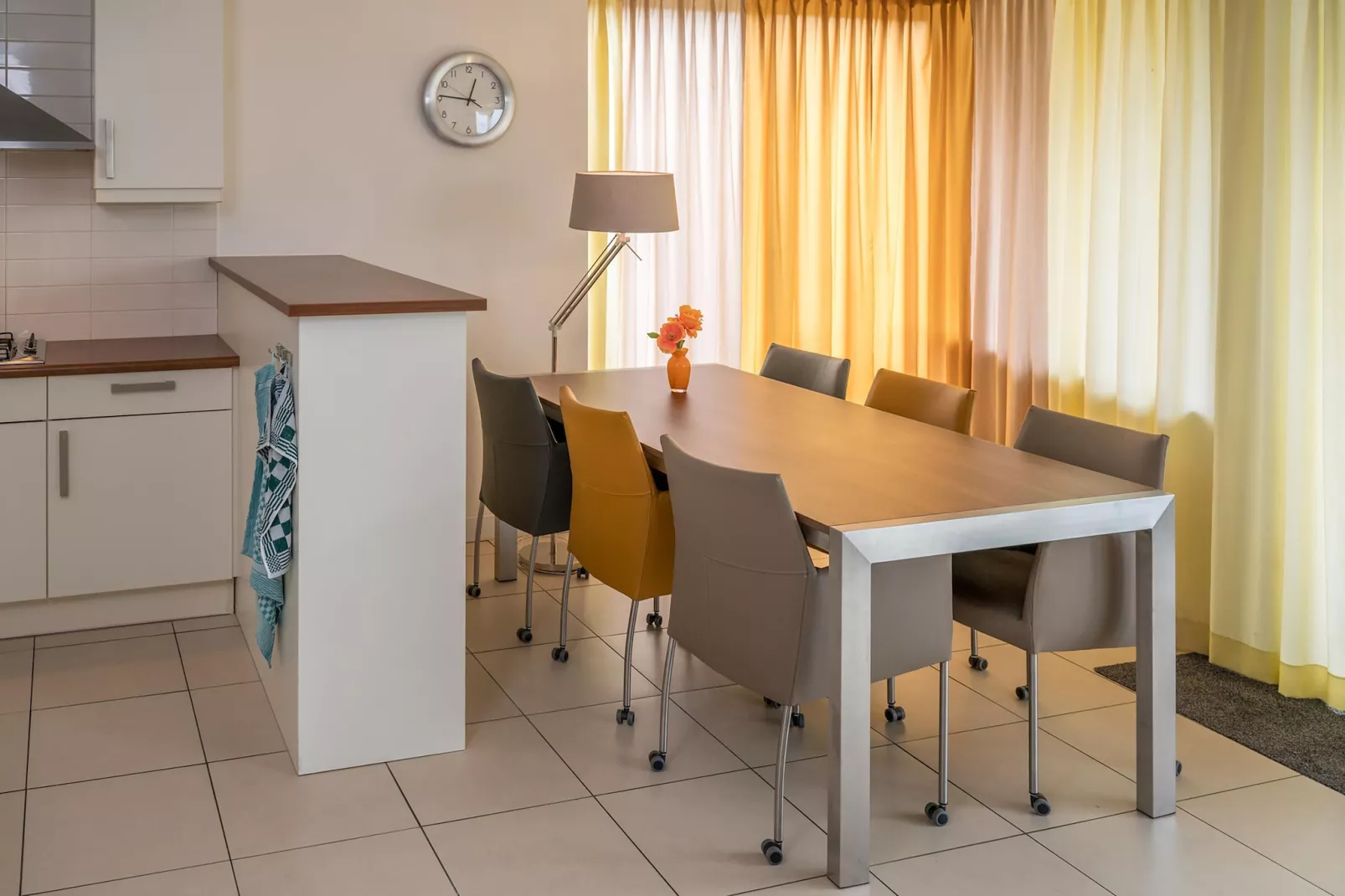 Tuinvilla 2-4 persoons-Eetkamer