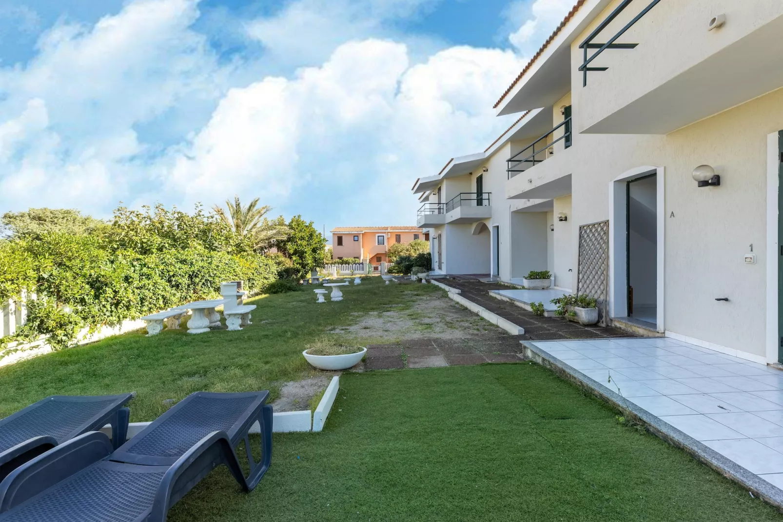 BILO 3 LA CIACCIA-Tuinen zomer