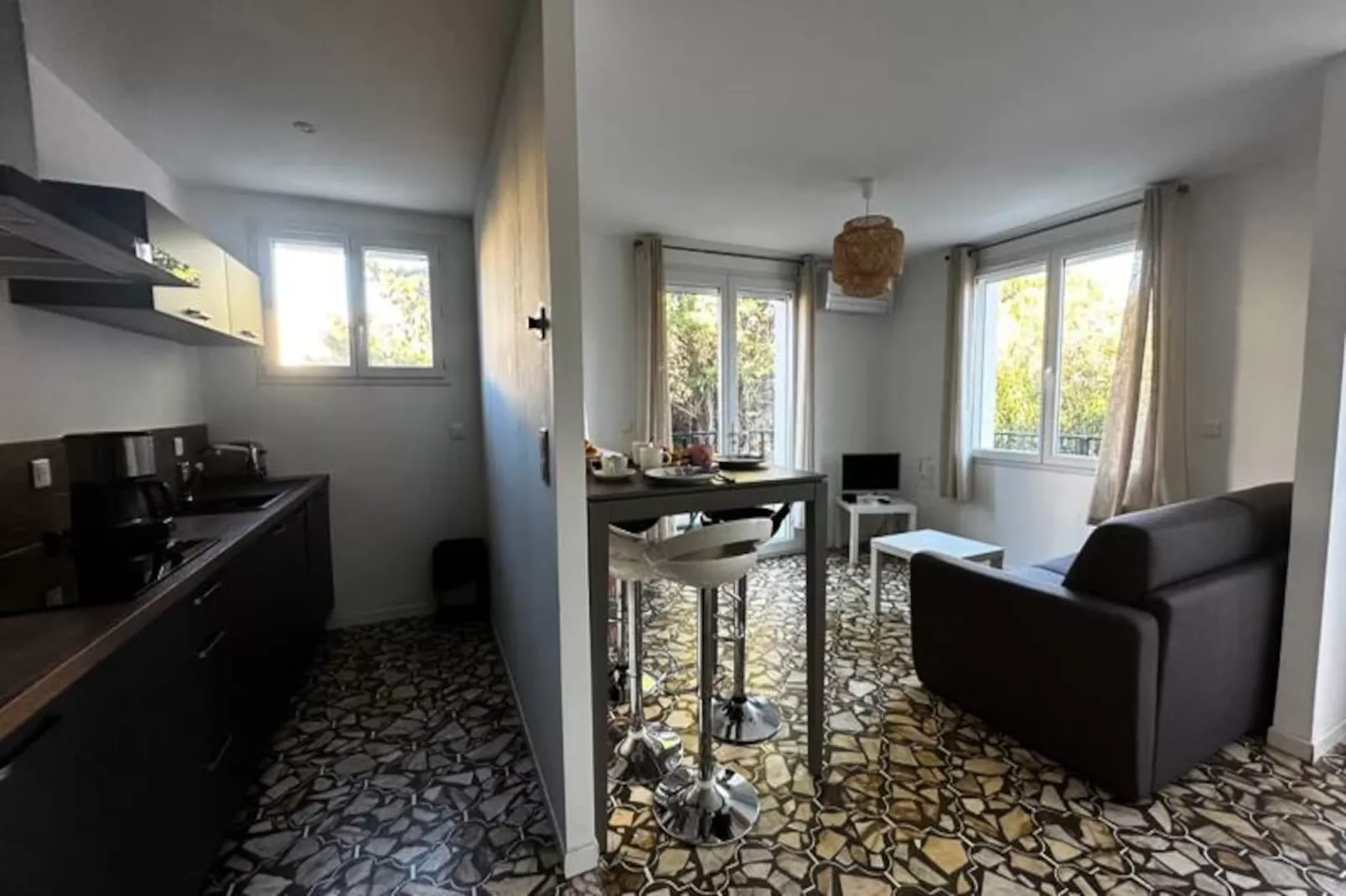 Résidence La Mimosette: Joli Appartement 1 Chambre Tout Confort Proche De La Plage