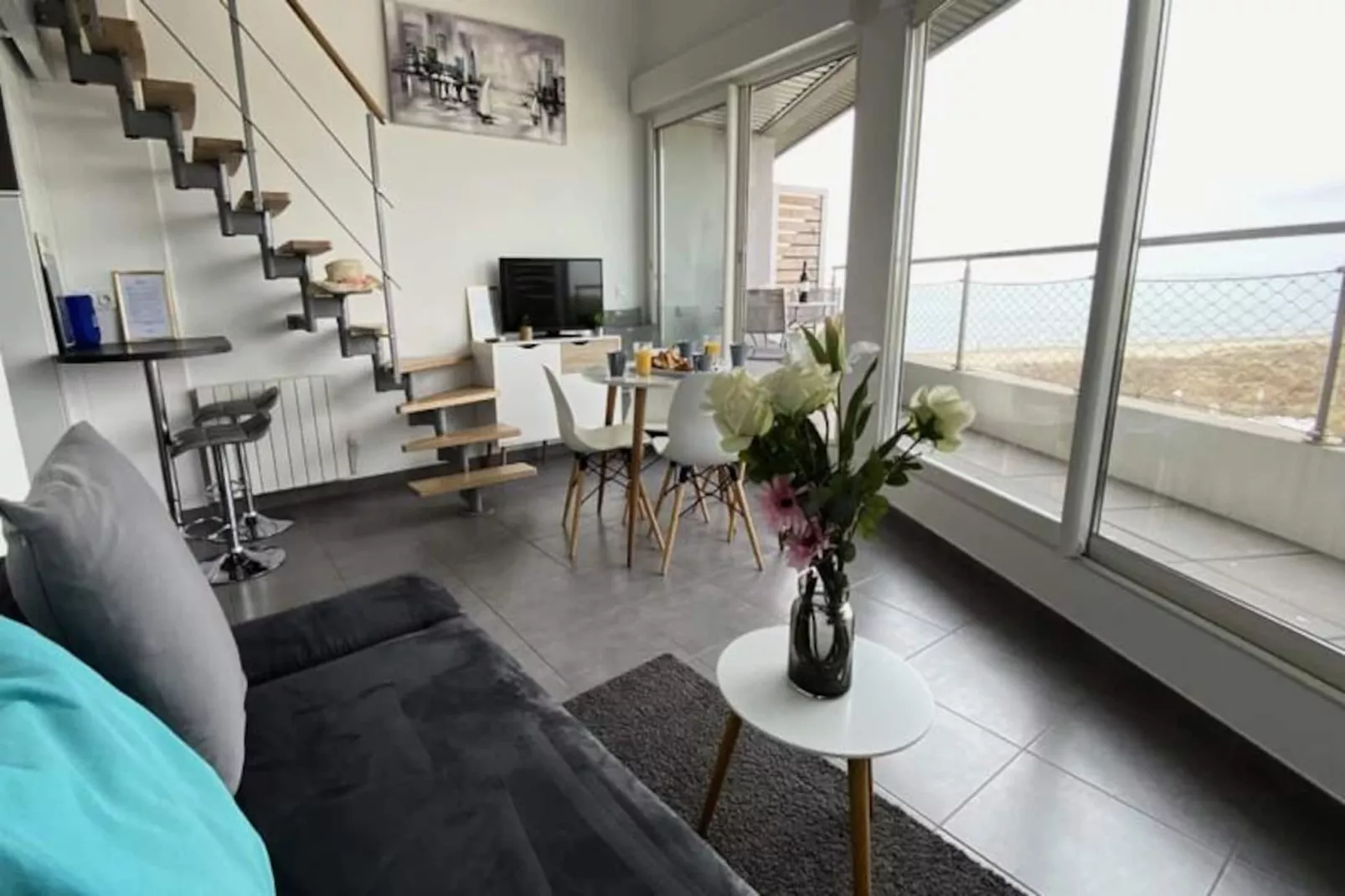 Résidence La Location De La Mer: Appartement Vue Mer En Duplex 1 Chambre 1 Mezzanine