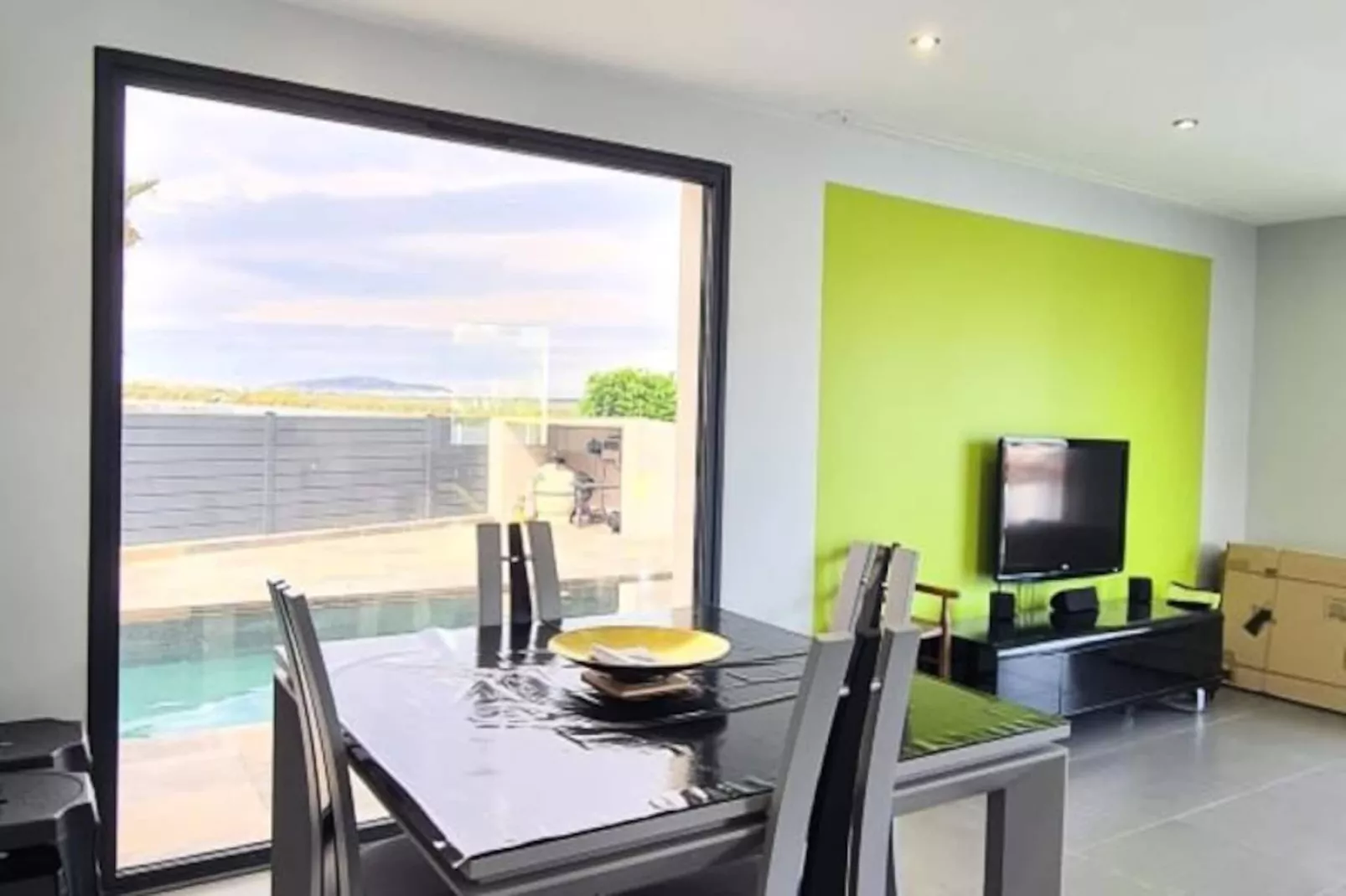 Le Luxe Entre Mer Et &eacute;tang Soir&eacute;es Interdites