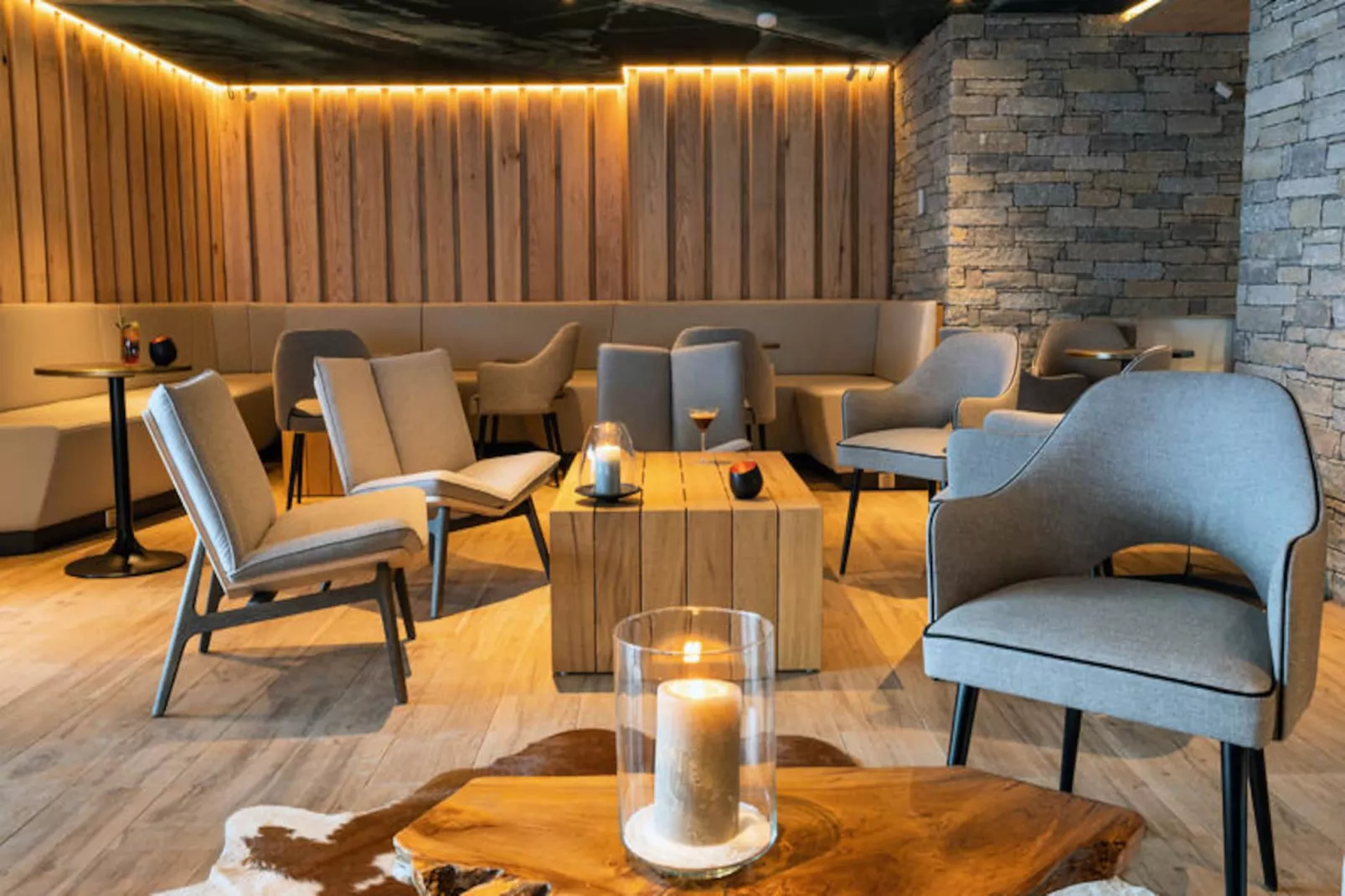 Hôtel VoulezVous *****