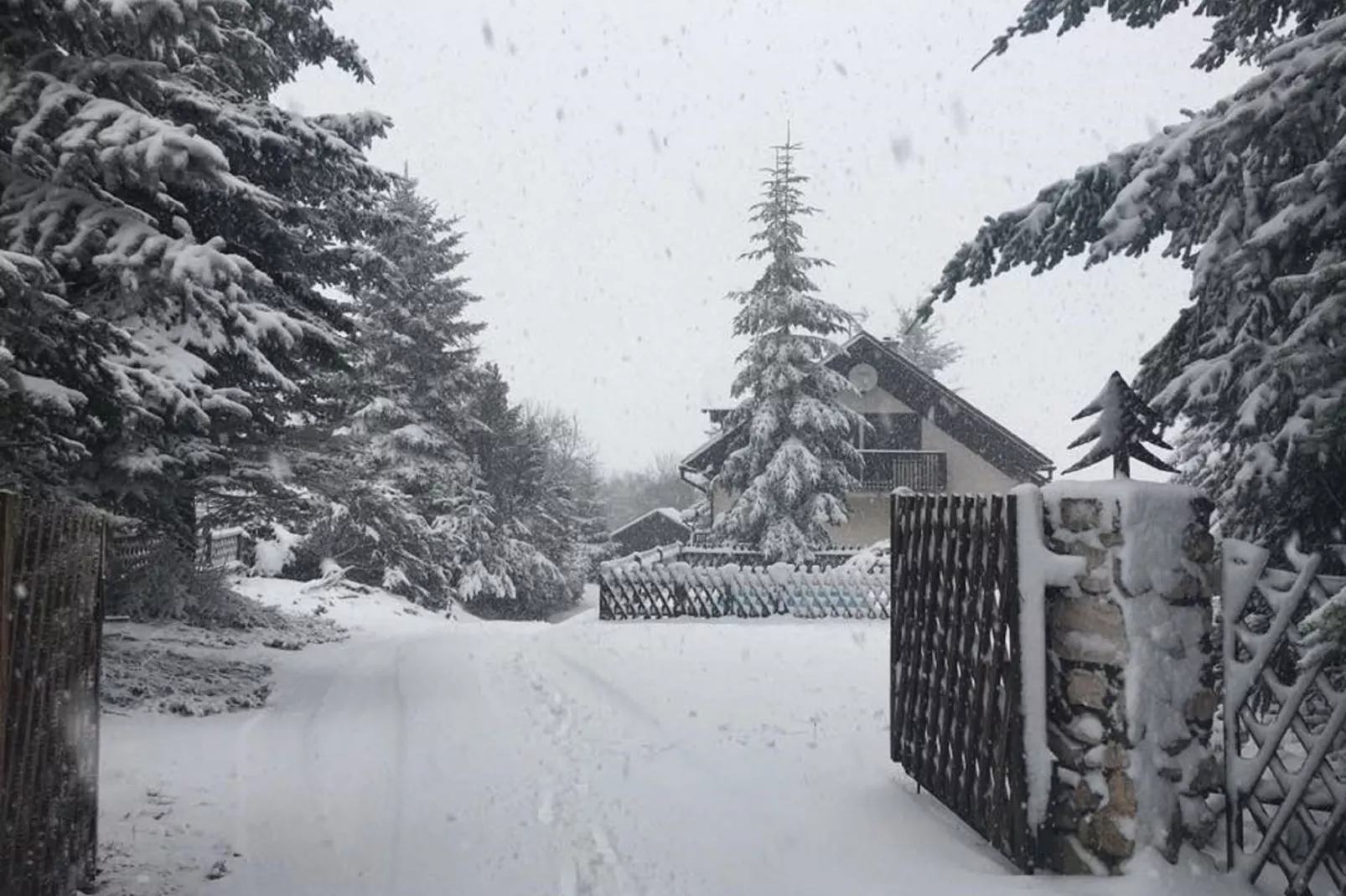 Antonio-Exterieur winter