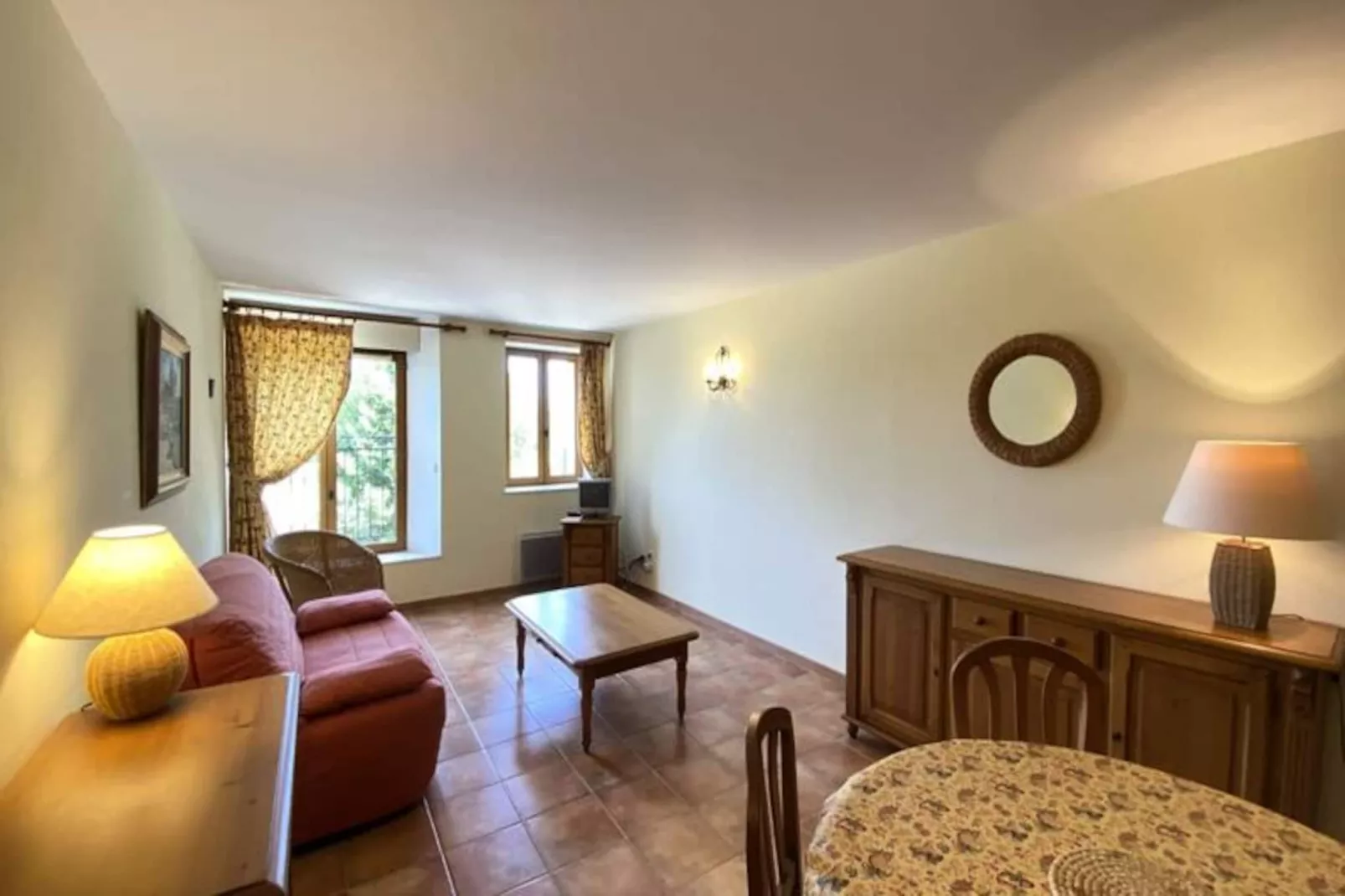 04b5 : Beau Studio Dans Un Mas Proven&ccedil;al - Piscine