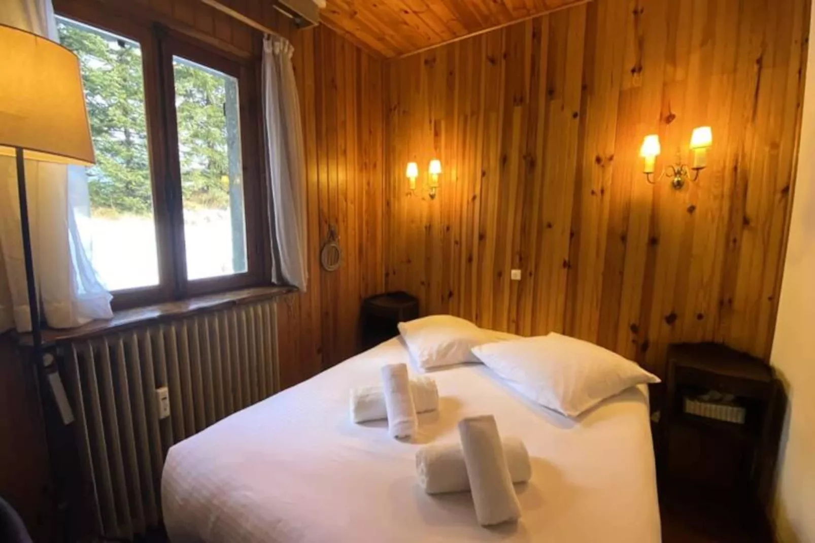 06cn : Appartement 8-10 Personnes Avec Terrasse