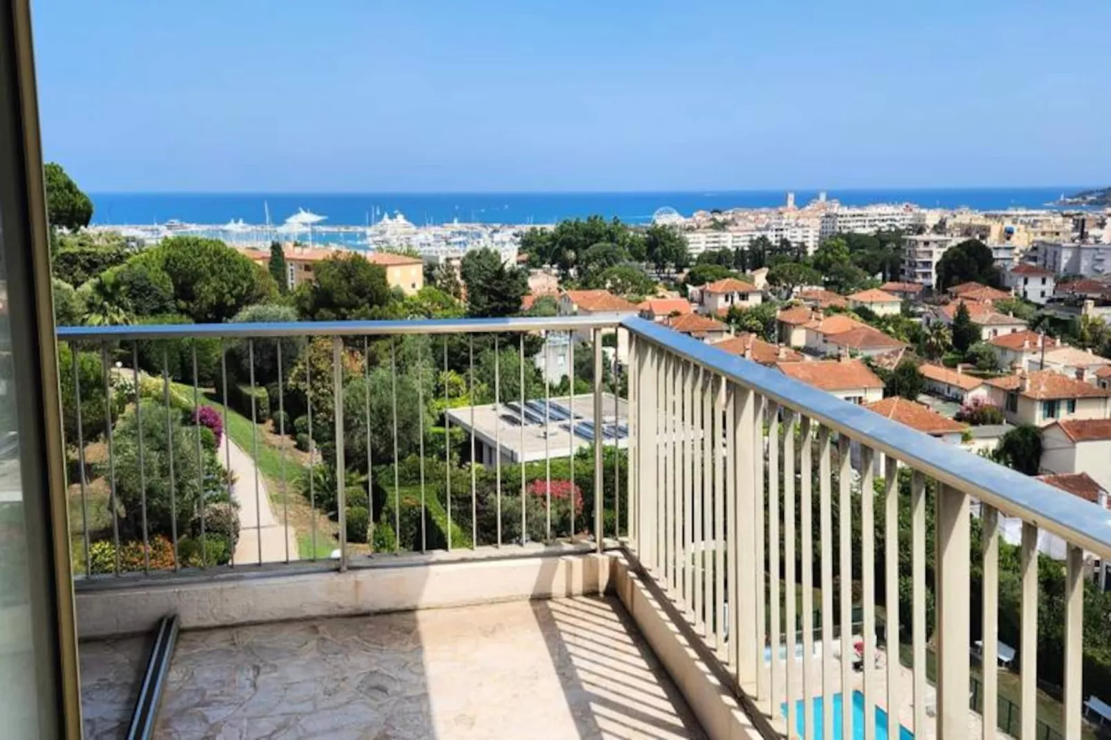 Résidence Le Valen&ccedil;ay : Magnifique 3 Pi&egrave;ces Avec Vue Mer D&eacute;gag&eacute;e