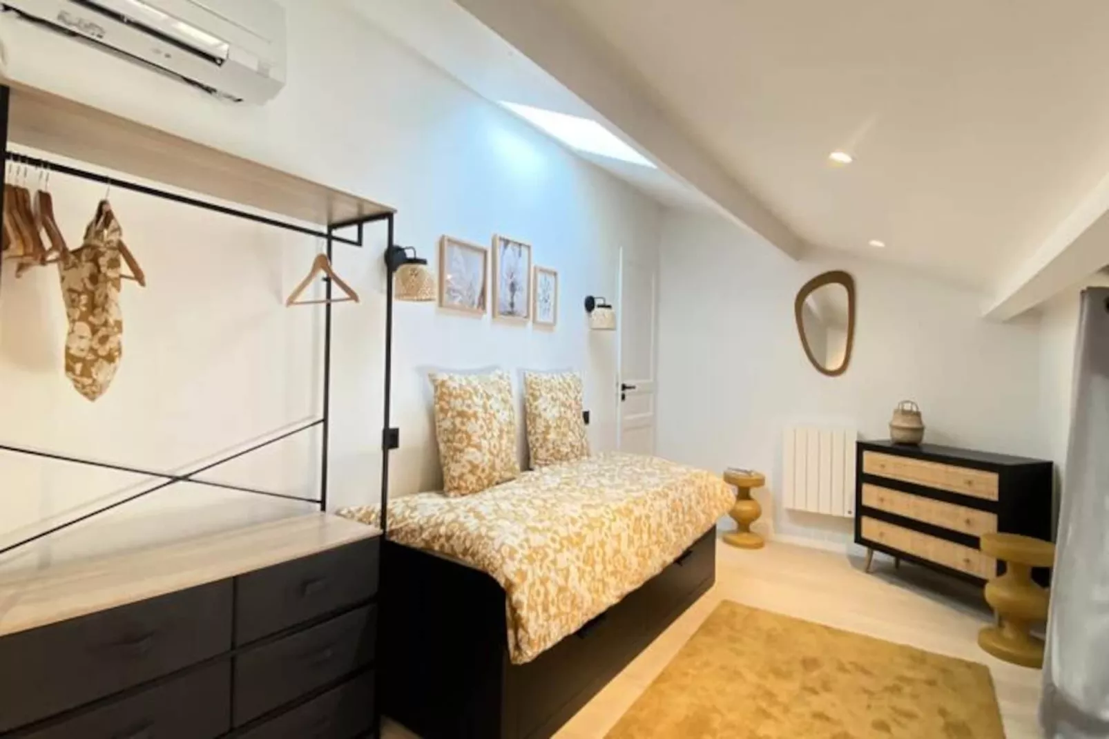 Duplex Prestigieux Au C&oelig;ur Du Triangle D&rsquo;or