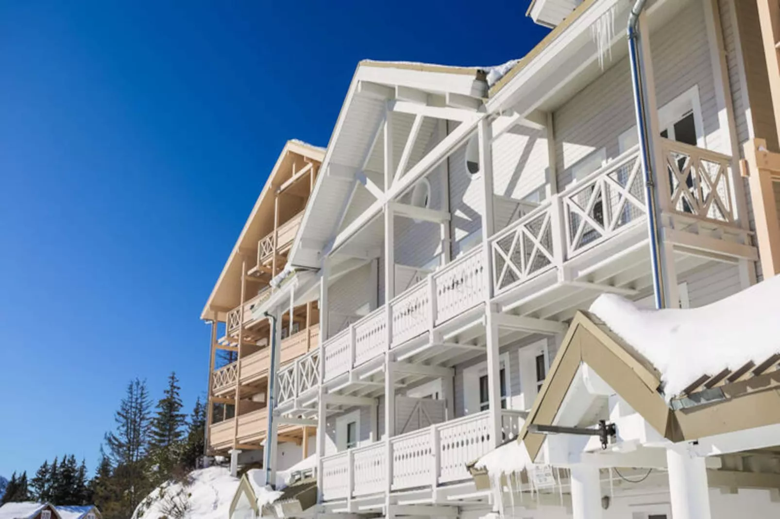 Résidence Le Château de Crans - maeva Home