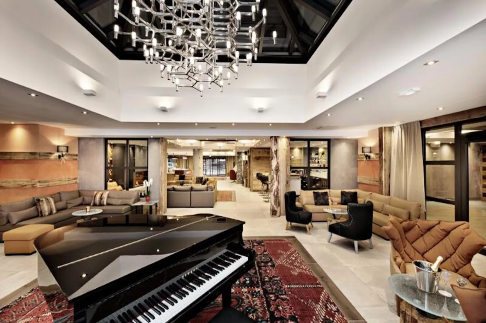 MGM Hôtels & Résidences - Hôtel Les Suites d'Alexane ****