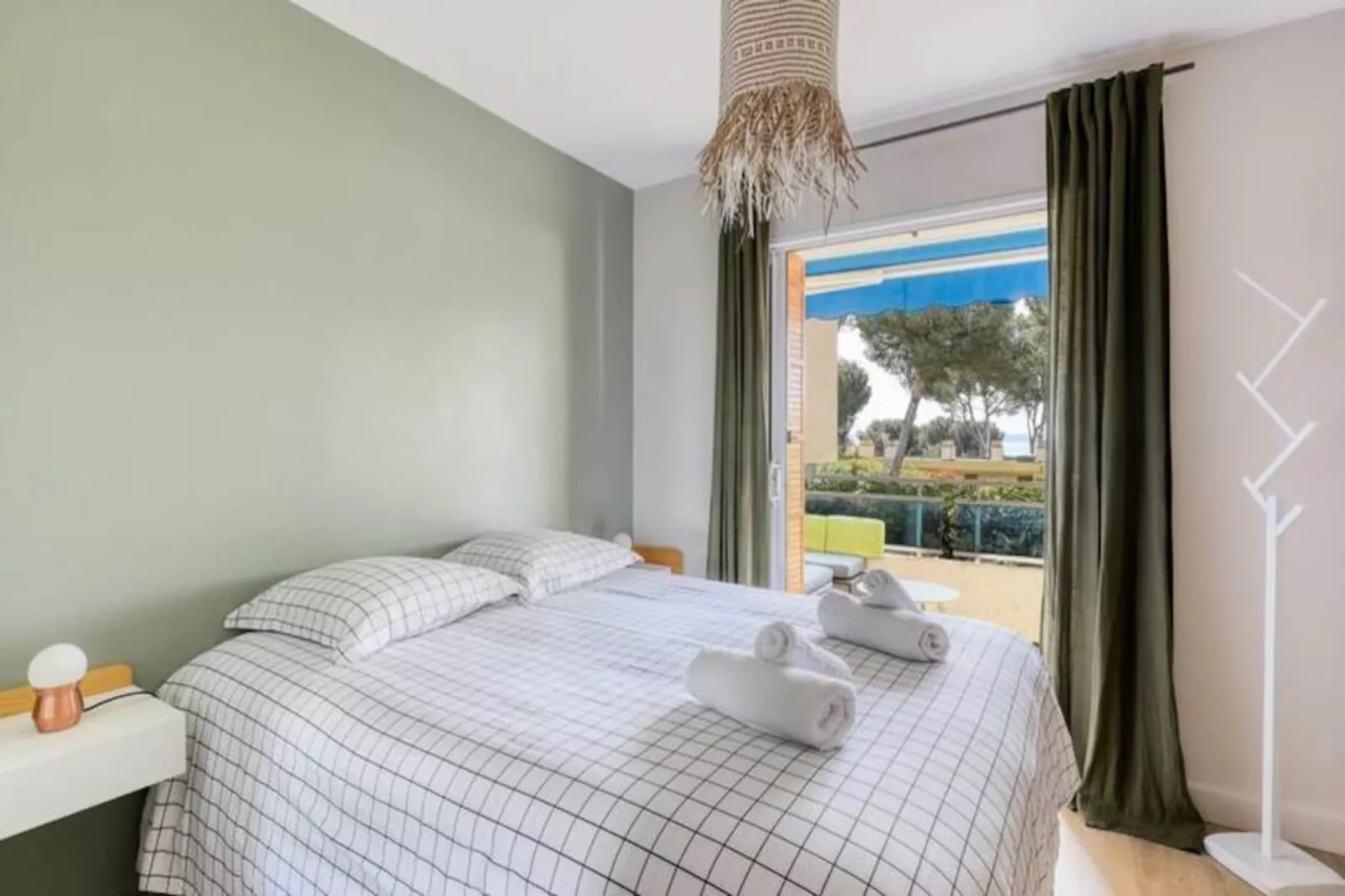 Résidence T3 R&eacute;cent Dans R&eacute;sidence Avec Piscine &agrave; La Favi&egrave;re