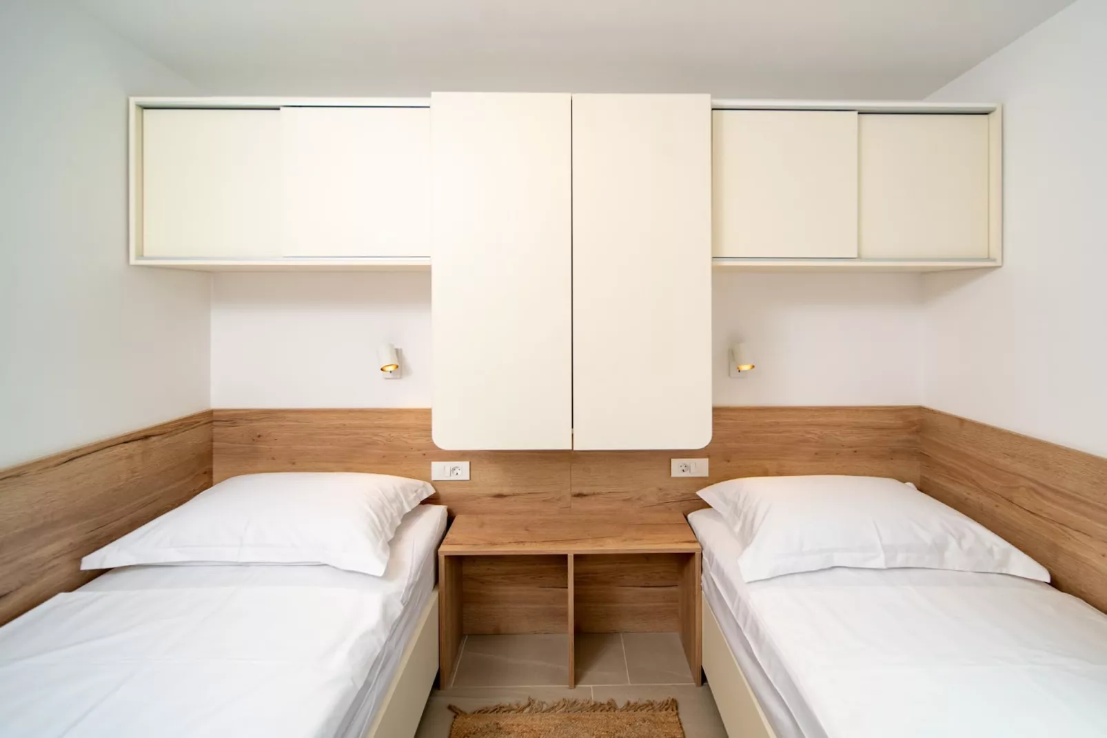 Apartments Arti Homes Rab Banjol - Two Bedroom Apartment With Terrace (Arti 4)