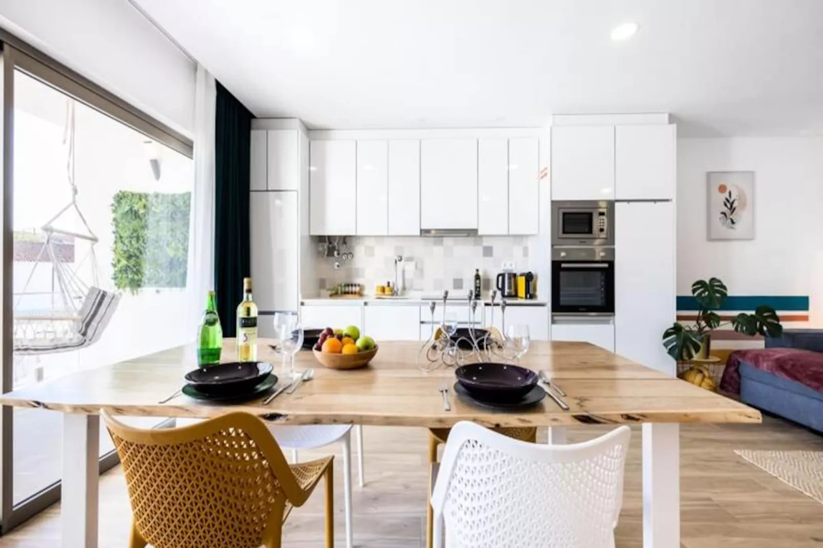 The Kuuyi Suite - Burgau