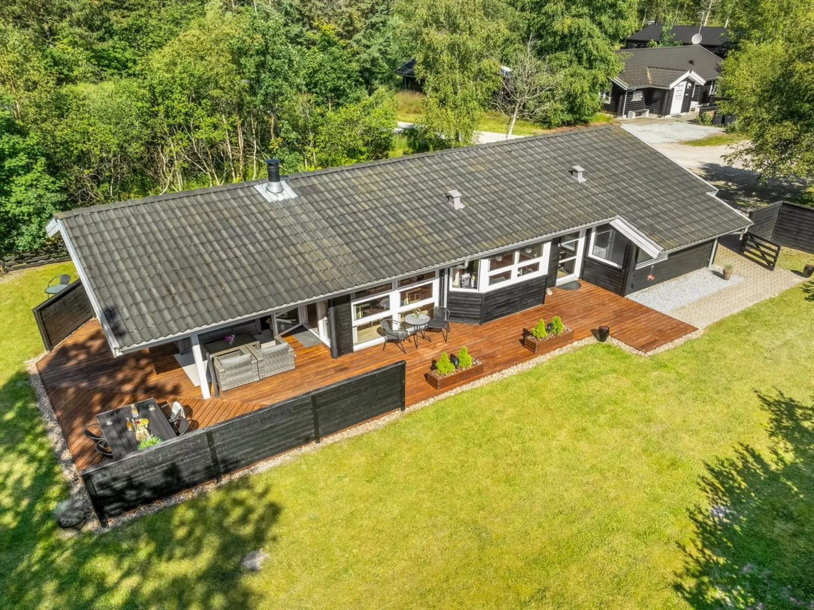 "Arny" - 1.5km from the sea-Buiten