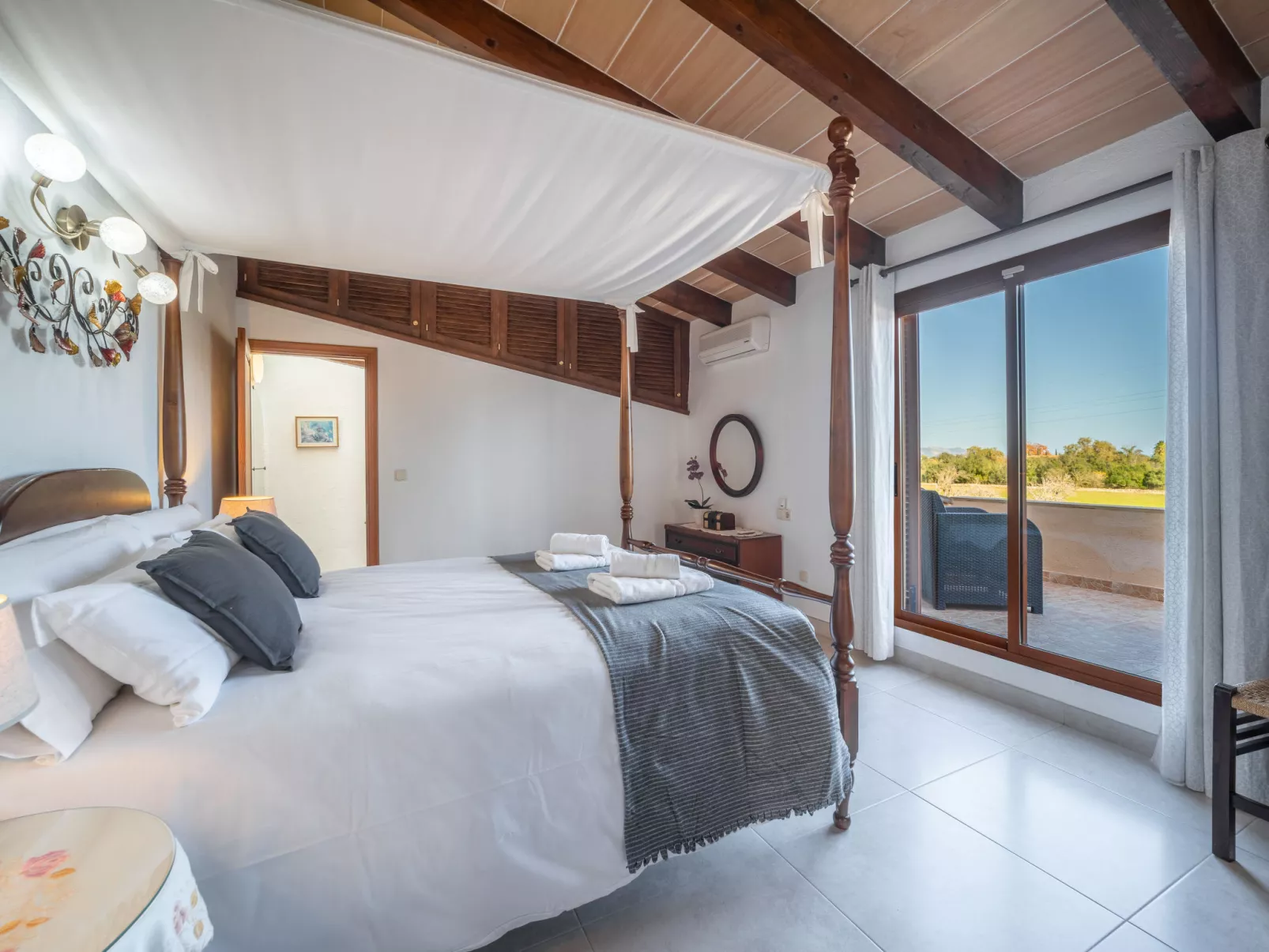 Ca Na Guerrera-Binnen