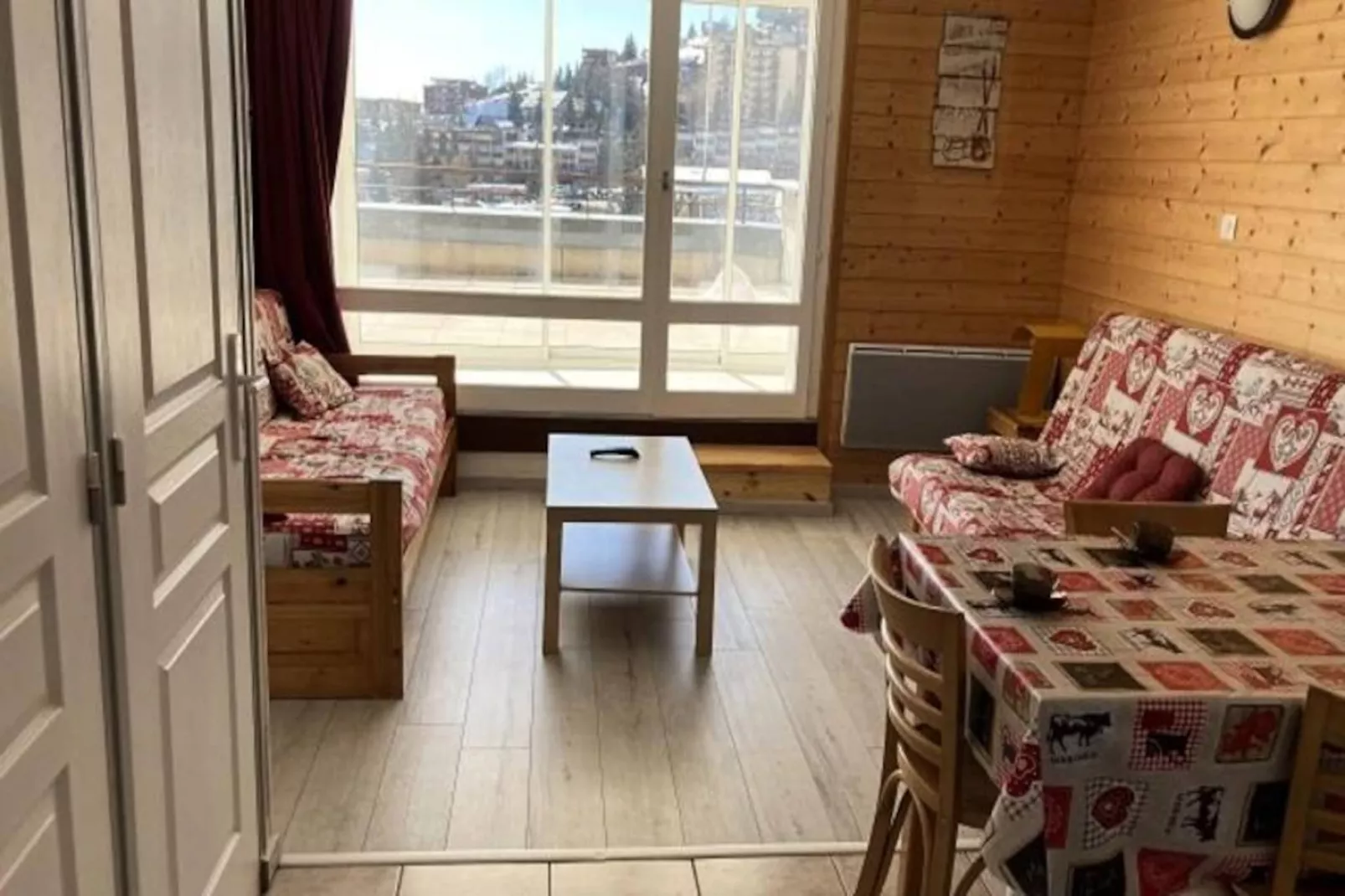 Résidence Rond-point-pistes Ii-Niet-getagd