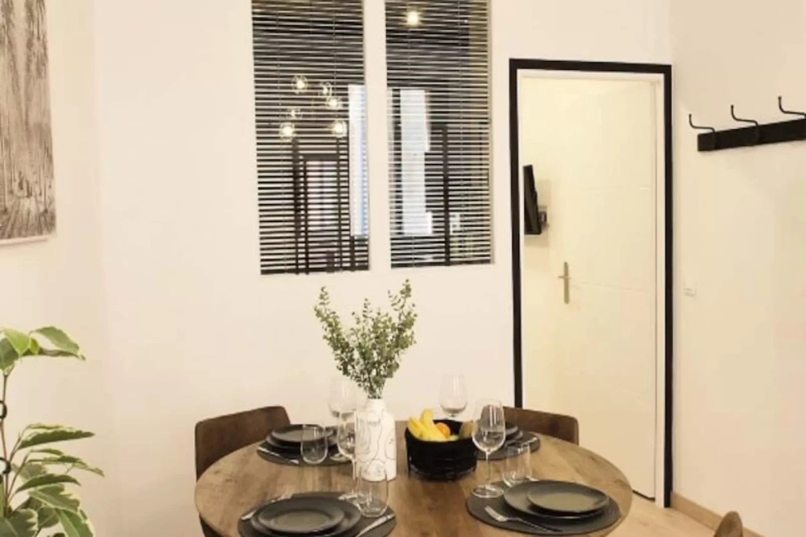 06r - Beau T2 Moderne - Vieux Nice-Niet-getagd