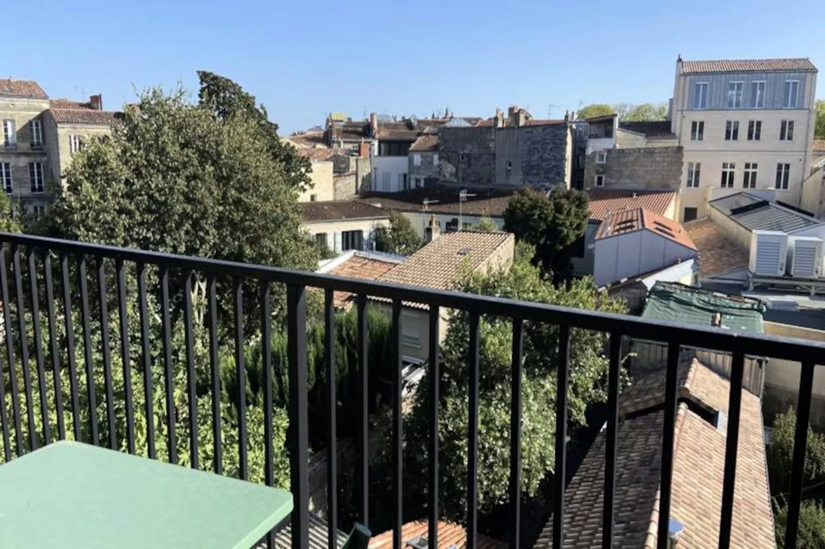 Duplex Prestigieux Au C&oelig;ur Du Triangle D&rsquo;or-Niet-getagd