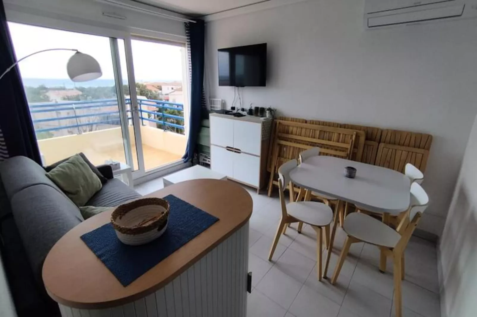 Terrasse Panoramique &agrave; 180&deg; Vue Mer Et &eacute;tang-Niet-getagd