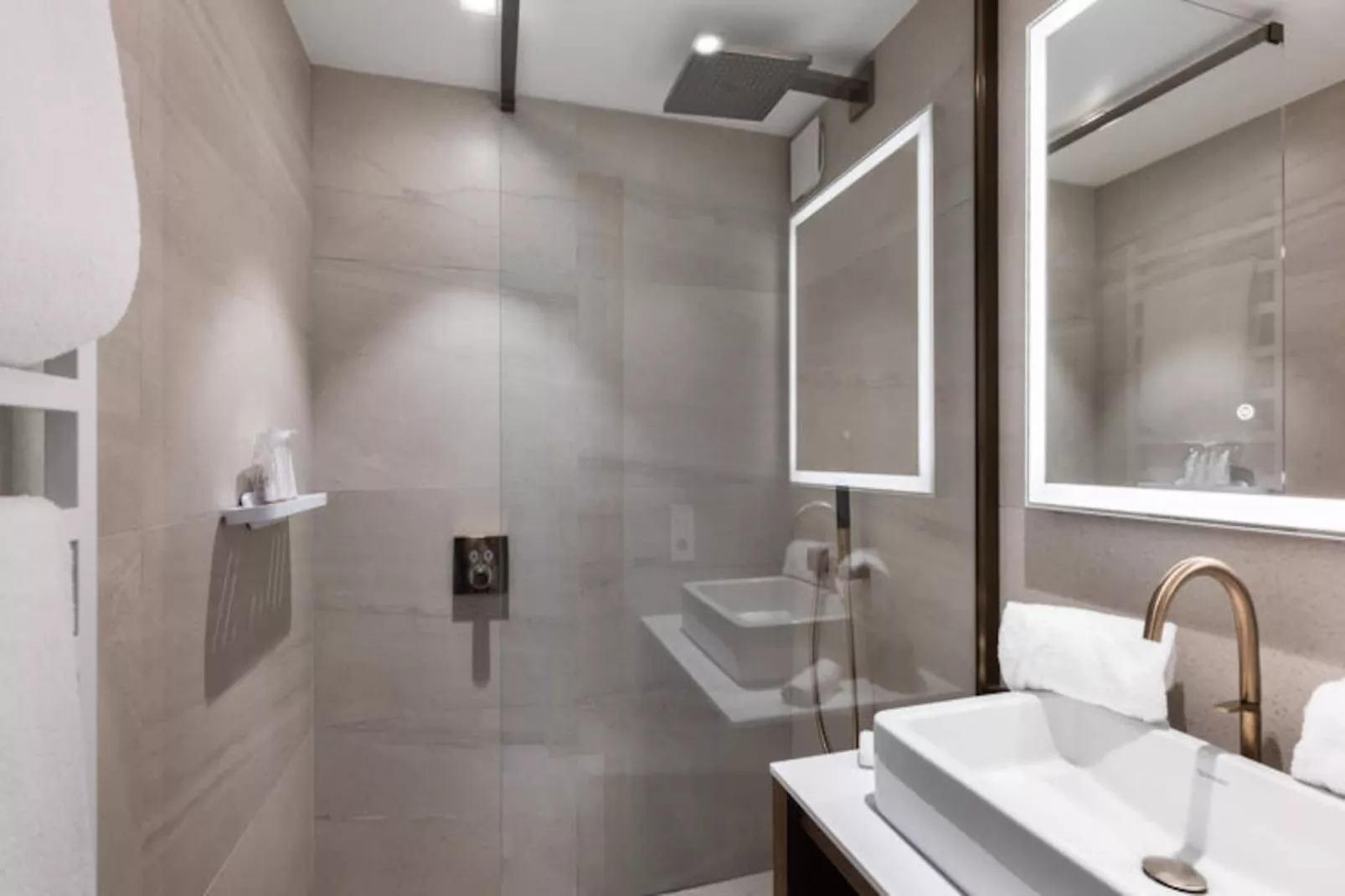 Résidence Mascara-Niet-getagd