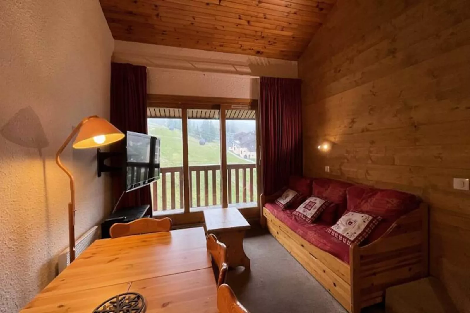 Résidence Pierrafort G-Niet-getagd