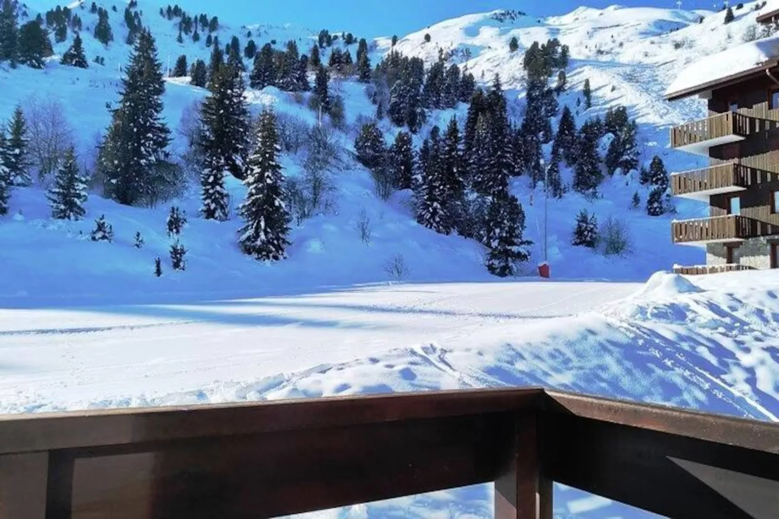 Résidence Le Lac Blanc-Niet-getagd