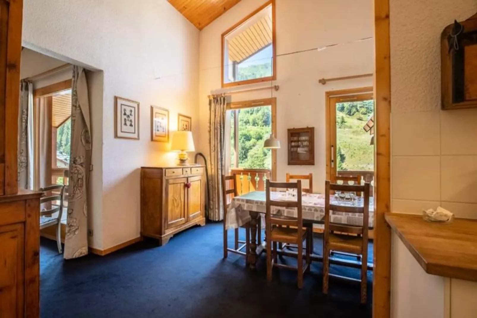 Sherpa 18 Sur Le Front De Neige De Mottaret-Niet-getagd