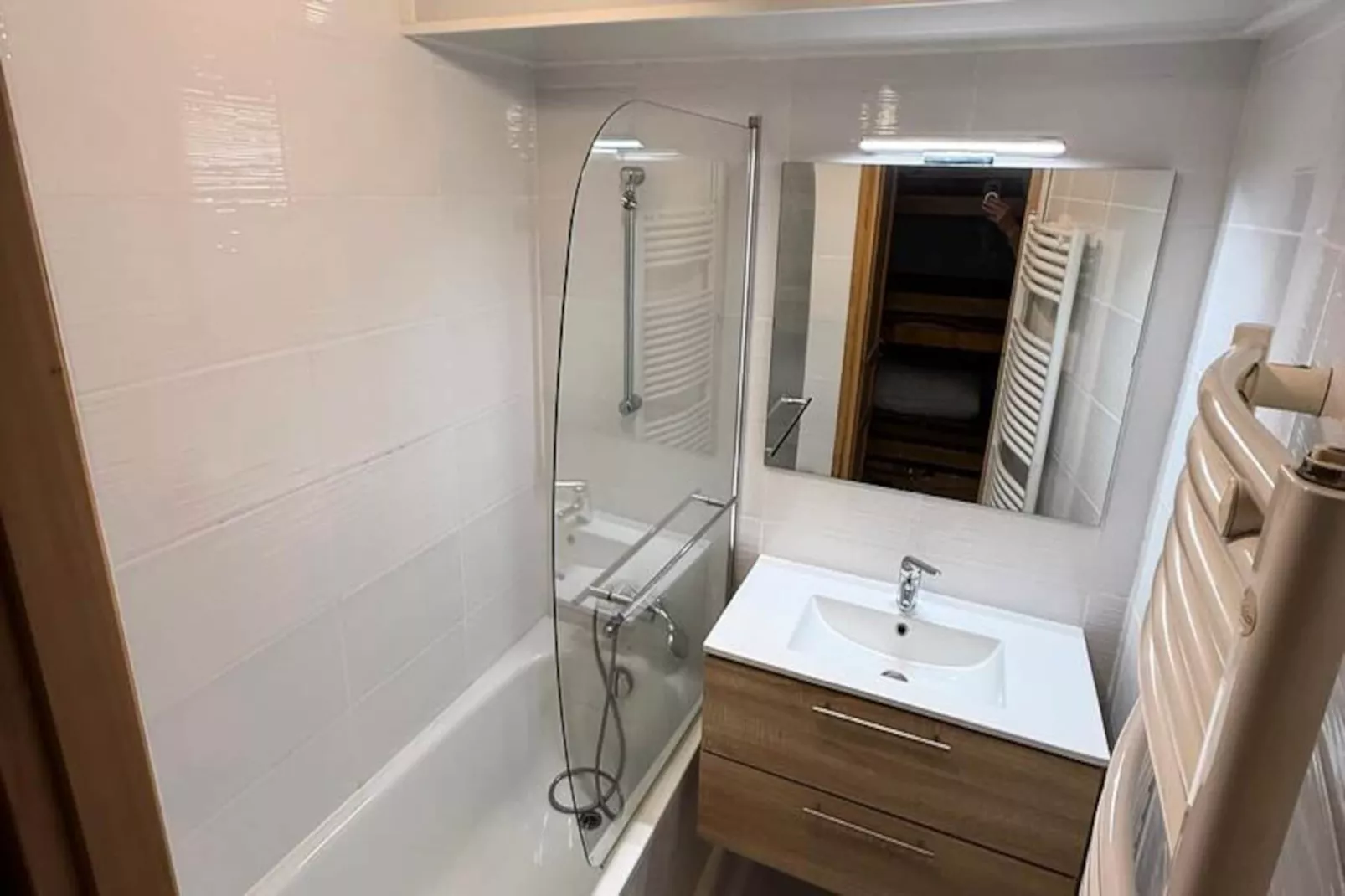 Résidence Neves-Niet-getagd