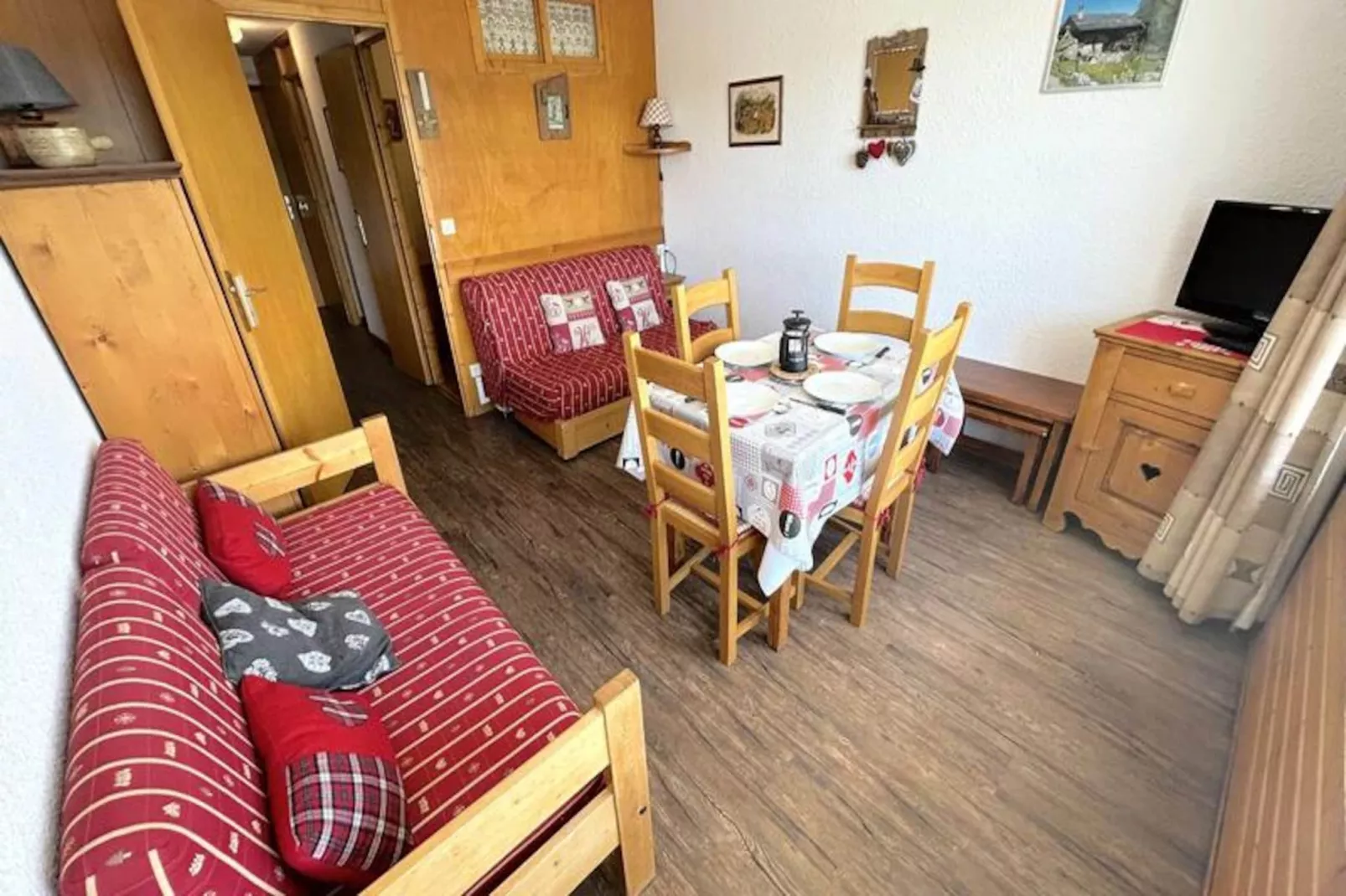 Résidence Rond Point-Niet-getagd