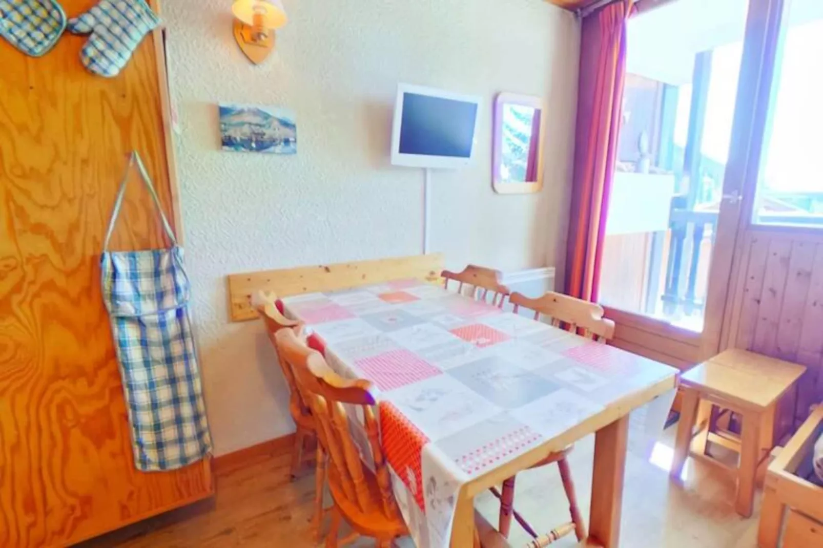 Résidence Cabri-Niet-getagd