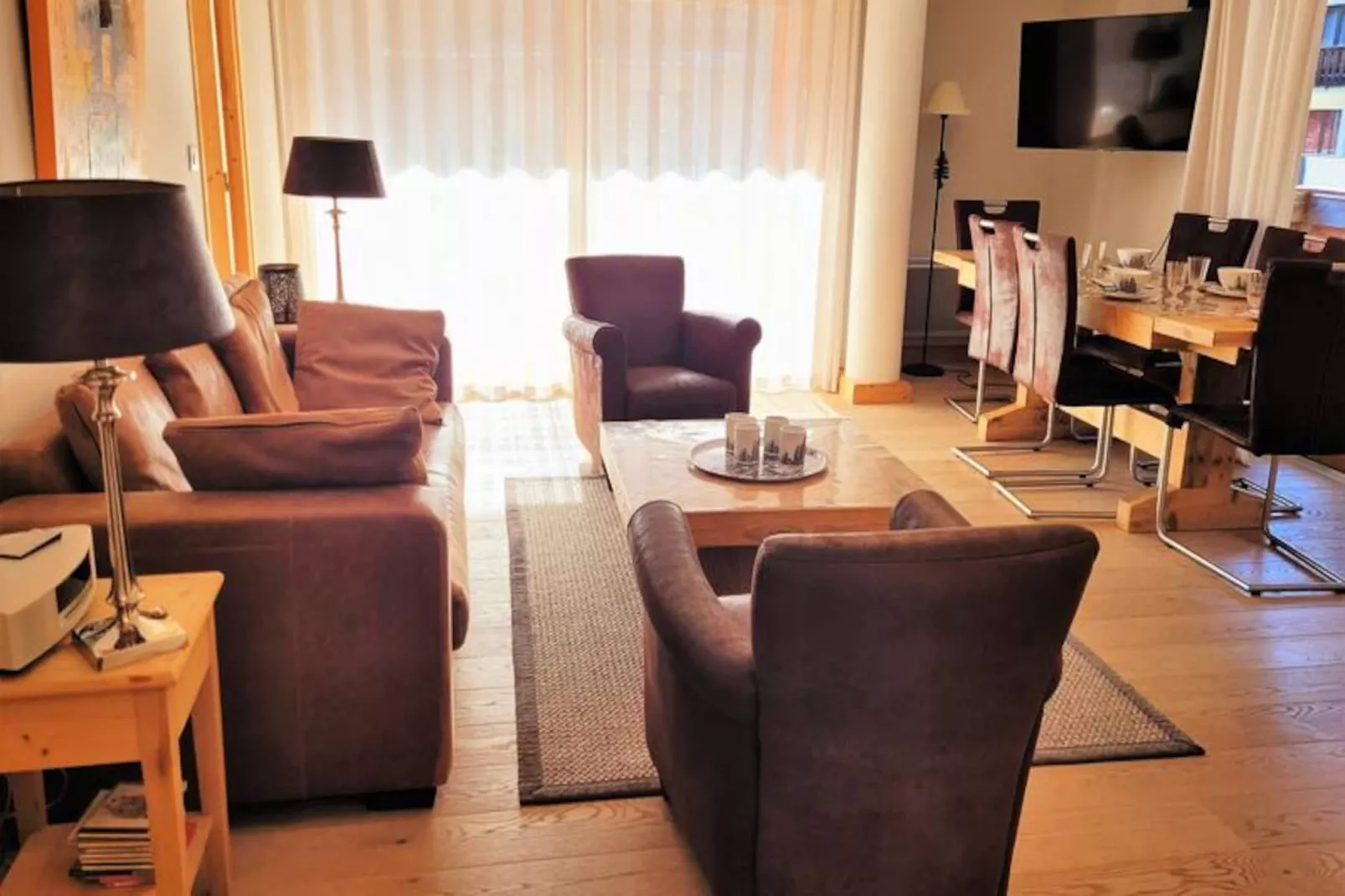 Résidence Mont Chery-Niet-getagd