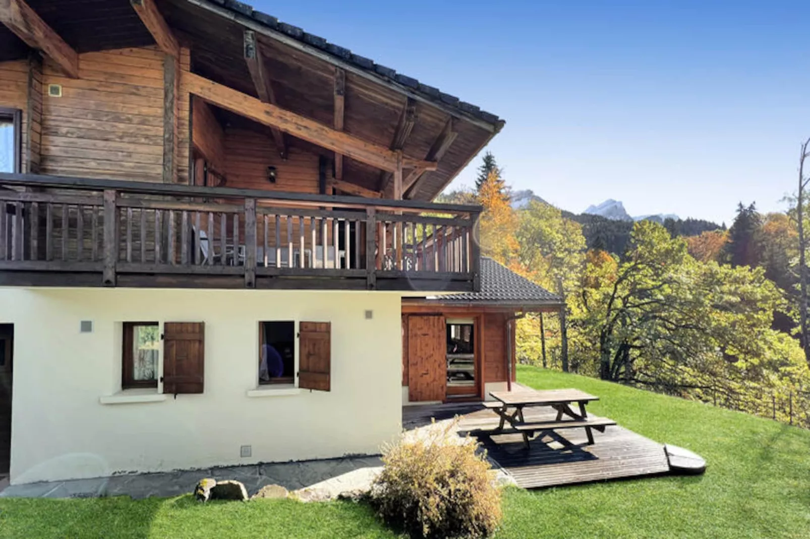 Chalets à Les Carroz-d'Arâches-Niet-getagd