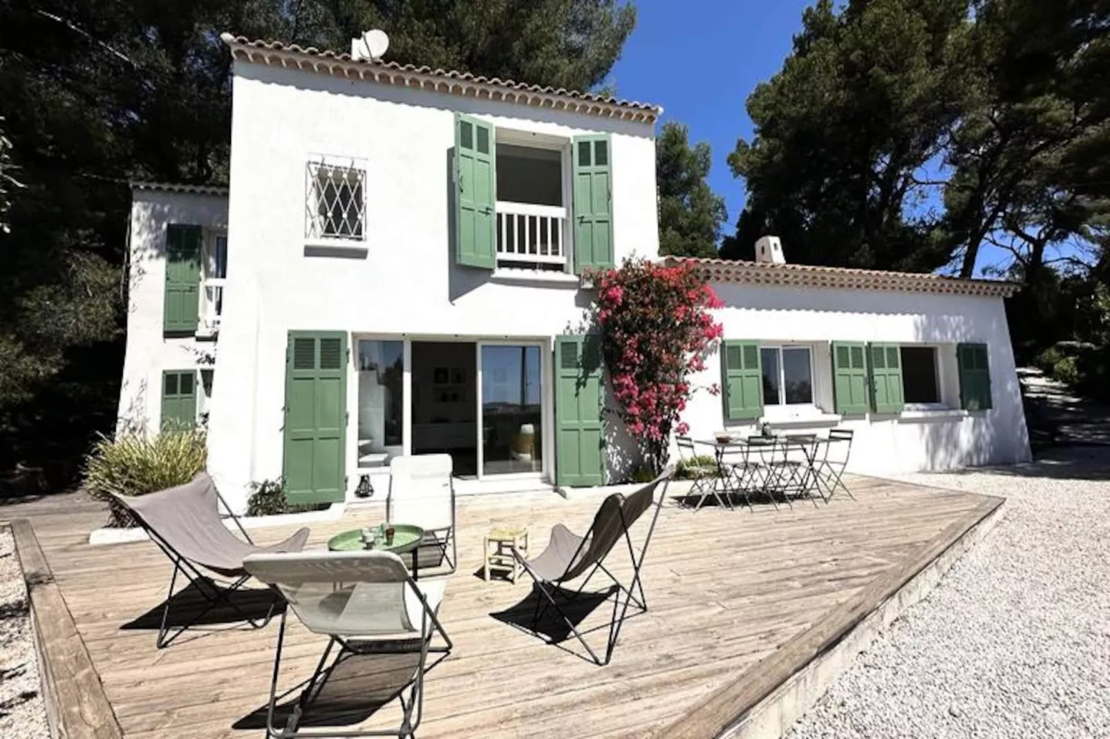 Résidence La Tancade-hyeres-Niet-getagd