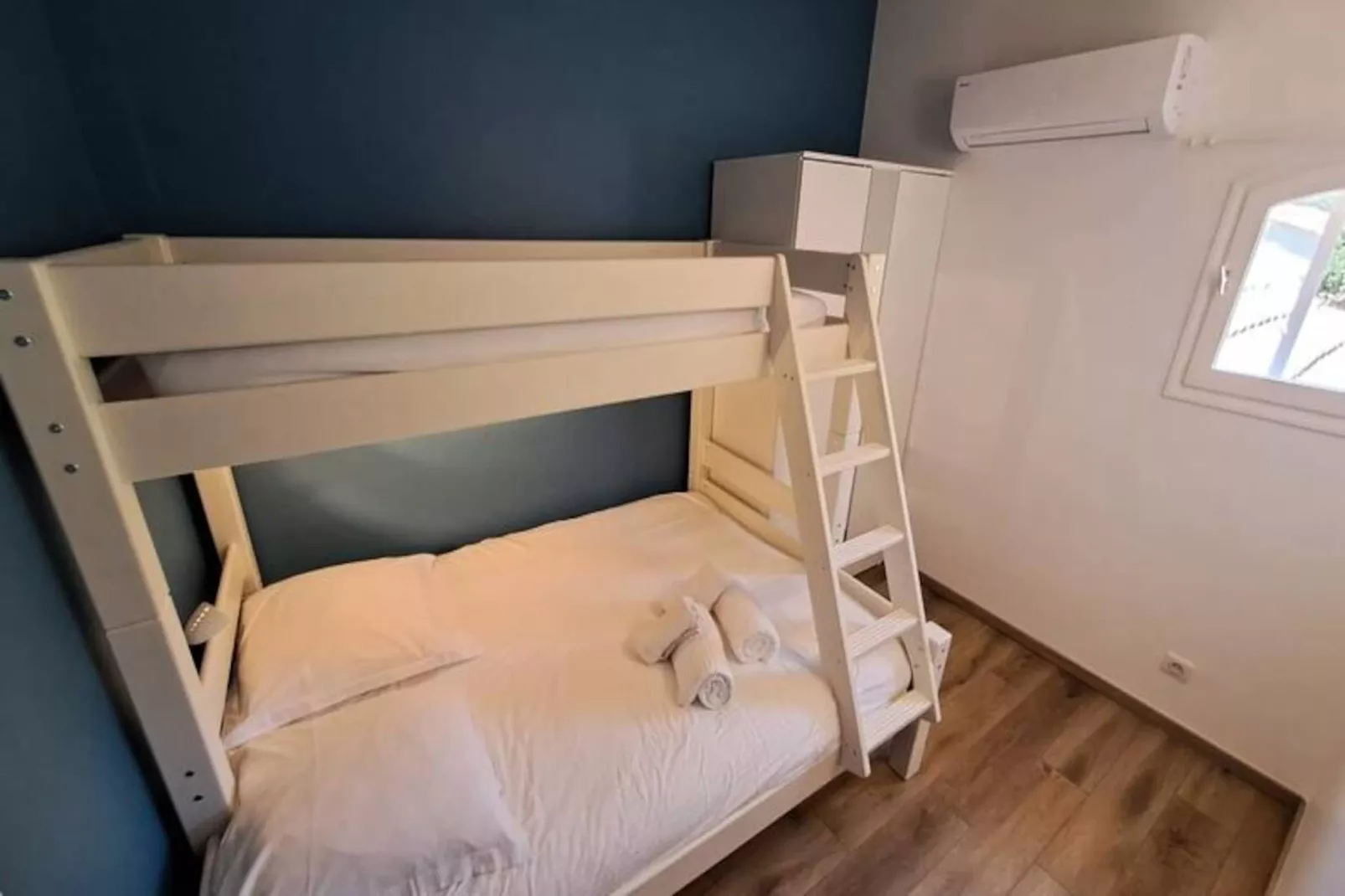 Résidence Villa Vue Mer Et Piscine &agrave; Cavali&egrave;re - 1 Km Plage-Niet-getagd