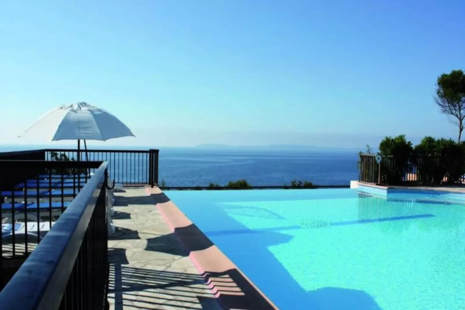 Résidence T2 Avec Vue Mer - Domaine De La Pin&egrave;de - Piscine Chauff&eacute;e-Niet-getagd