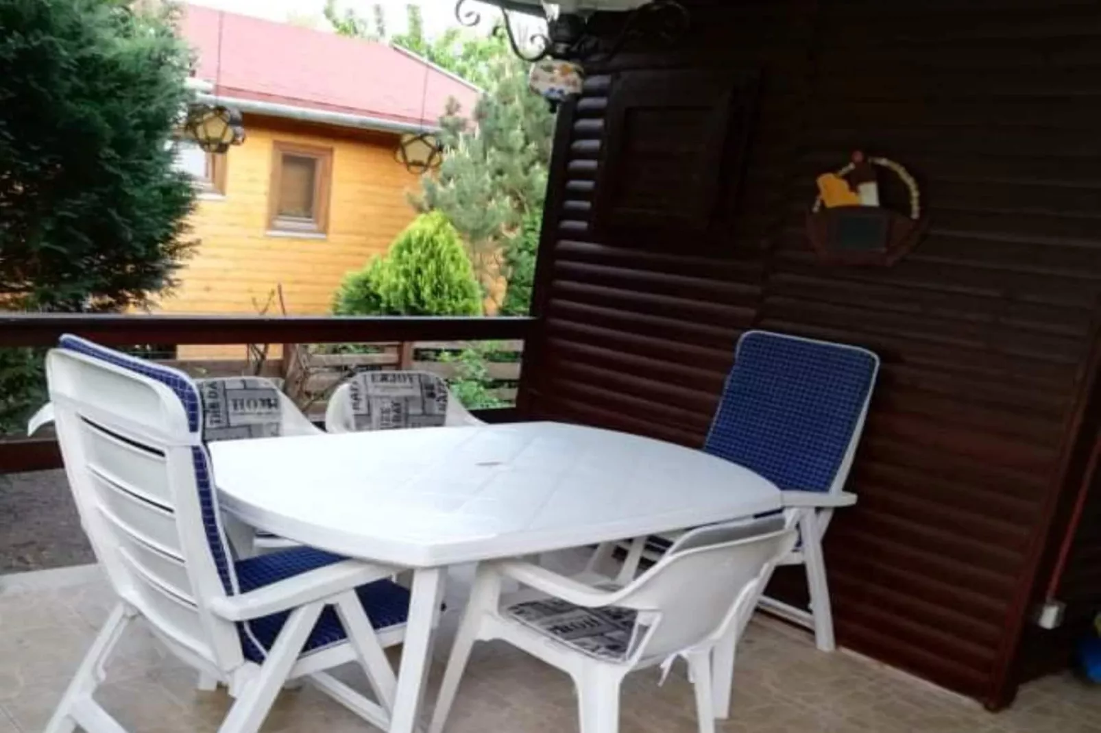 Ferienhaus Donauknie-Terrasbalkon