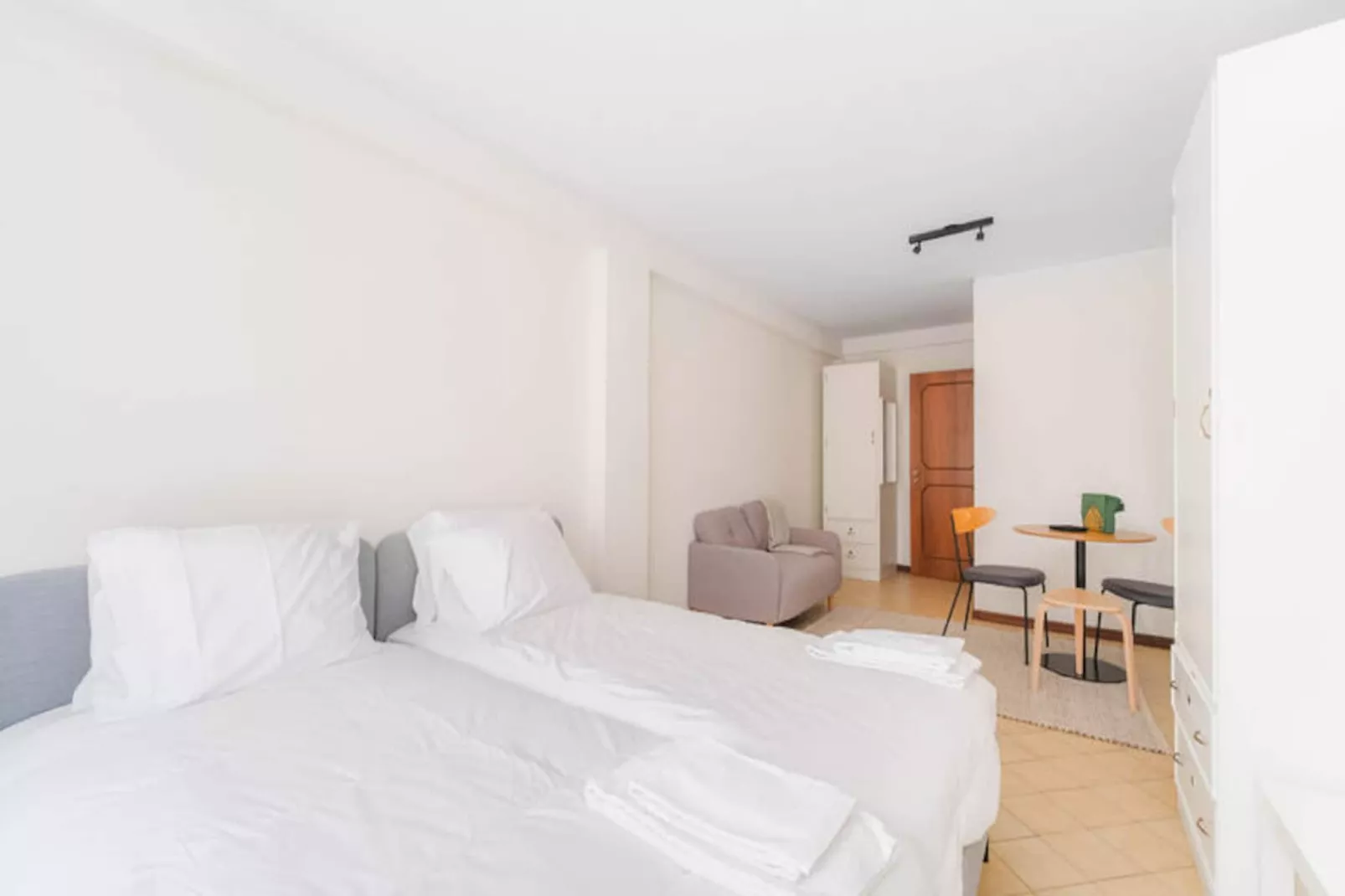 Studio à Porto-Niet-getagd