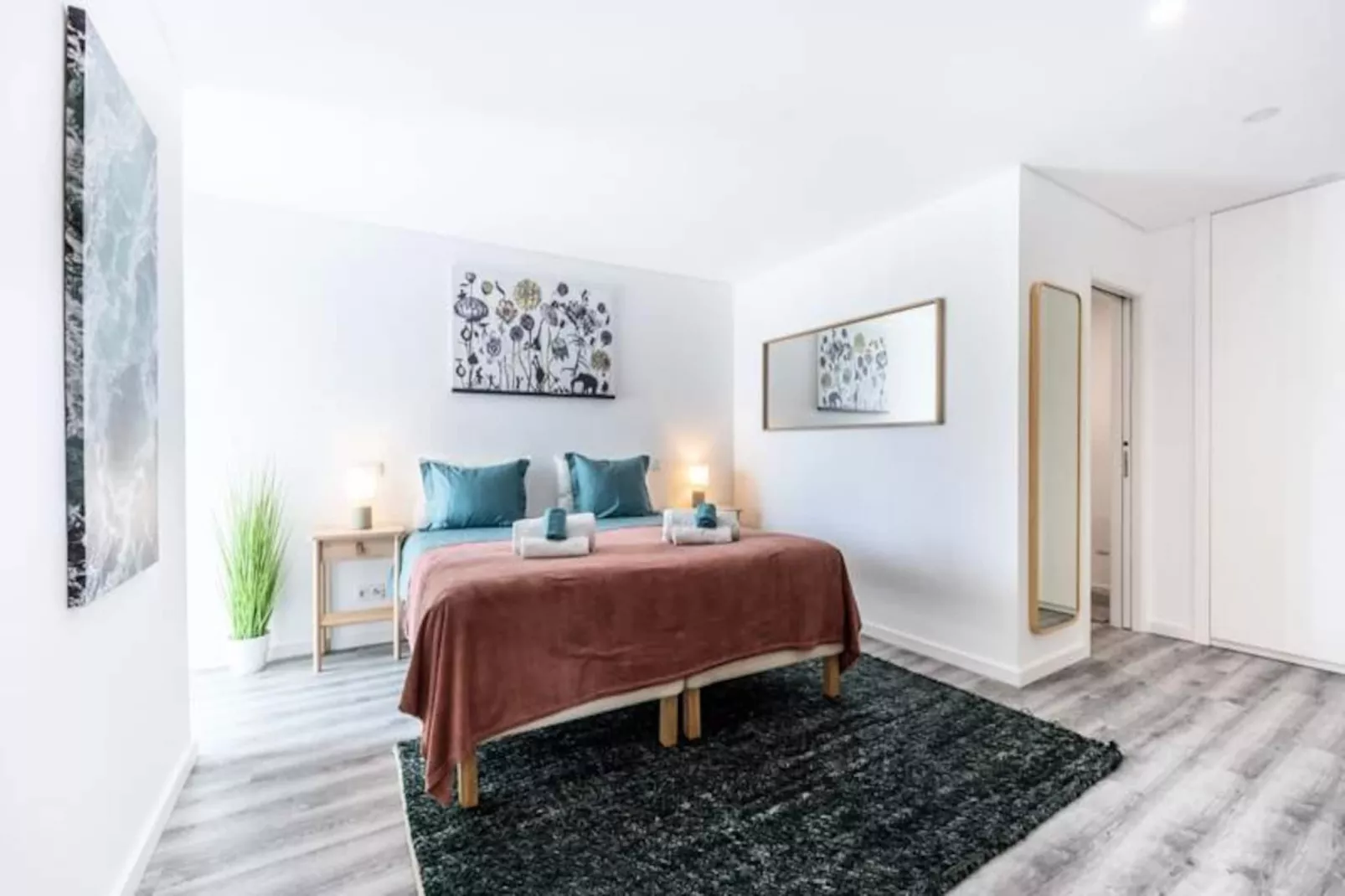 Frontline Seaview Apartment-Niet-getagd