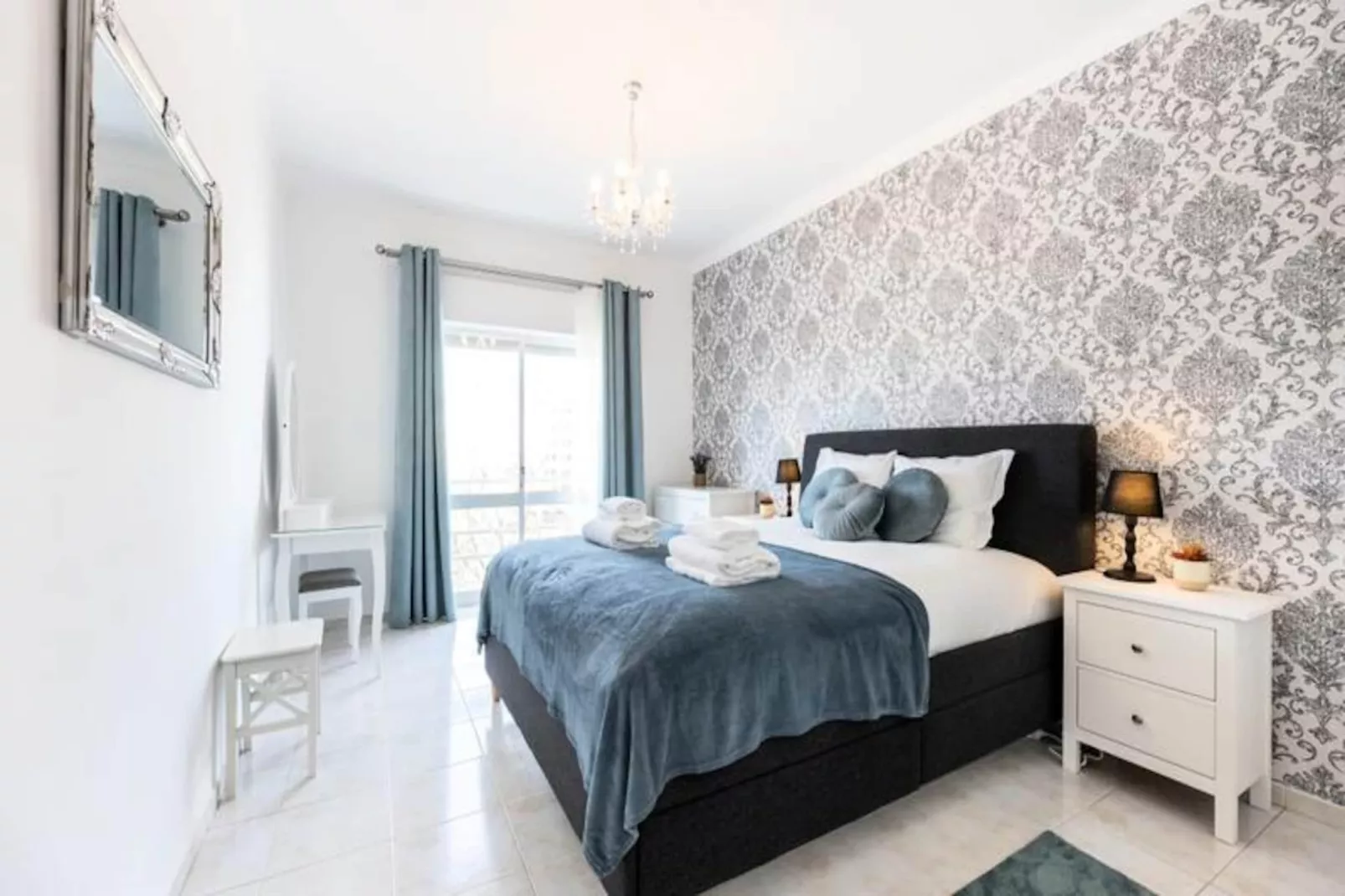 Stylish Seashore Apartment-Niet-getagd