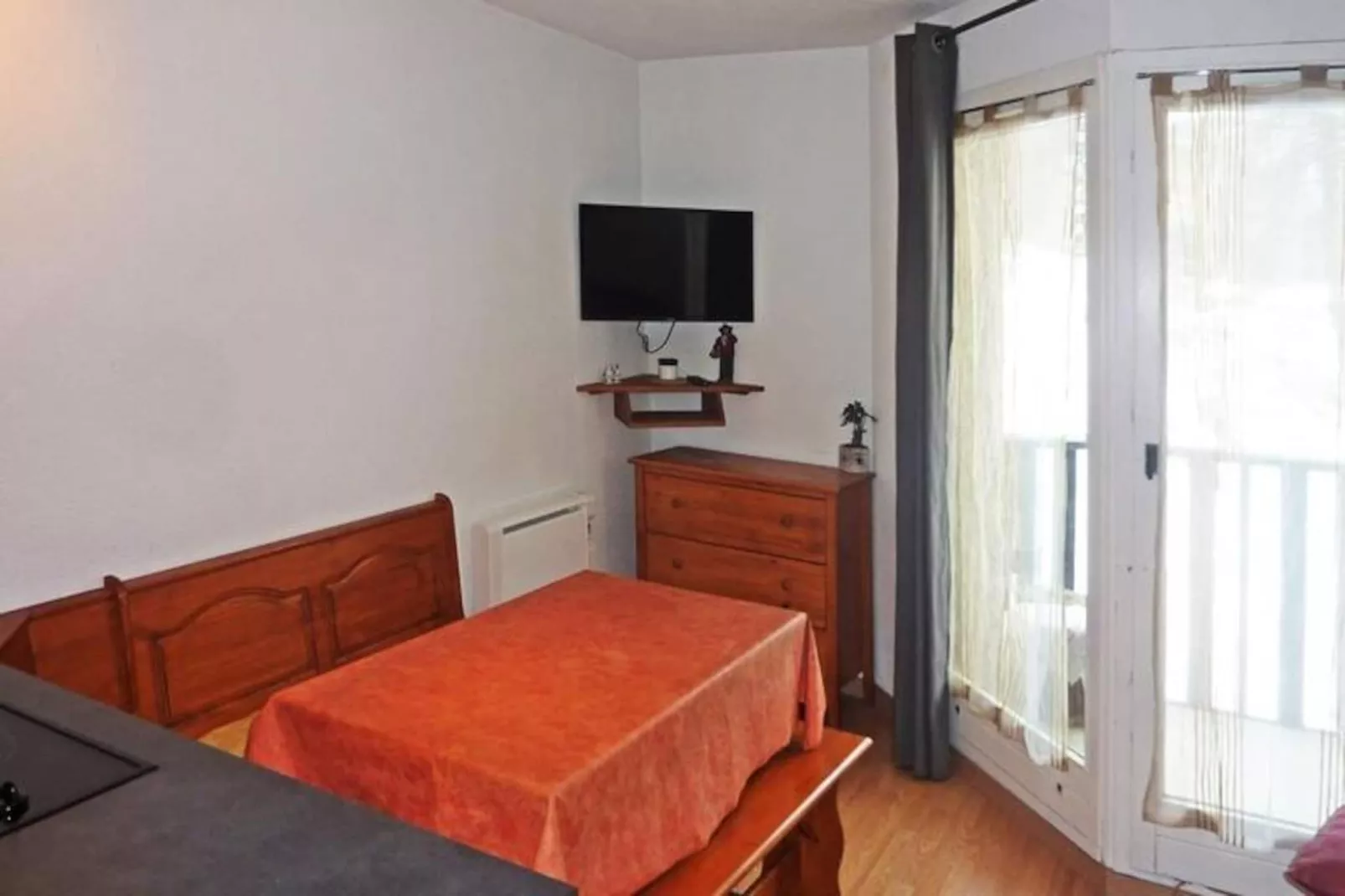 Résidence L'oustal-Niet-getagd