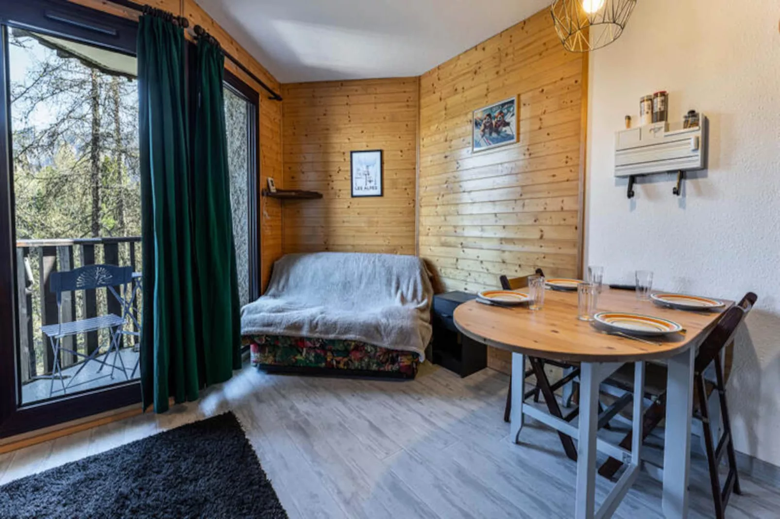 Résidence L'oustal-Niet-getagd