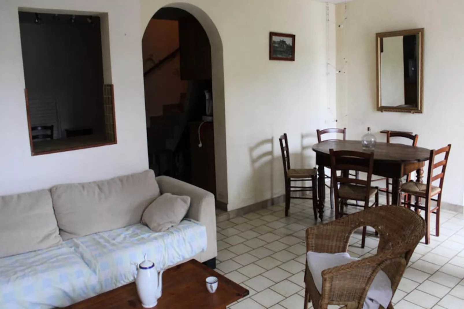 Maison à Entrechaux-Niet-getagd