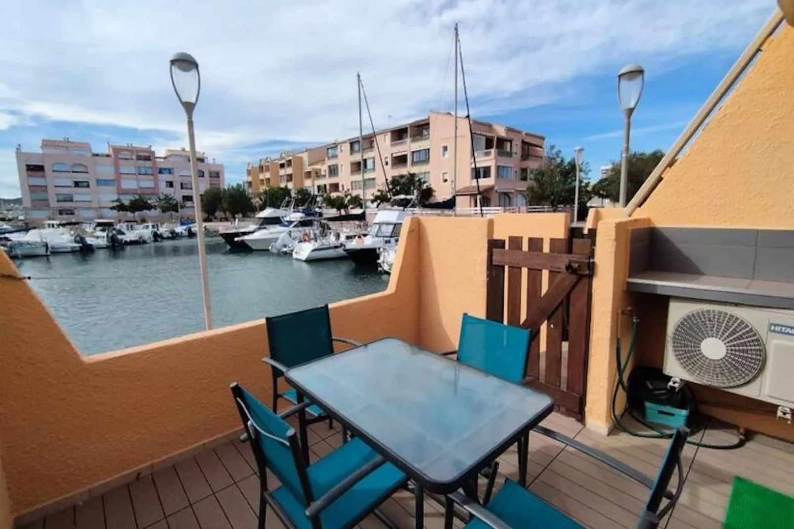 Un Balcon Sur La Marina T2 Climatis&eacute;-Niet-getagd