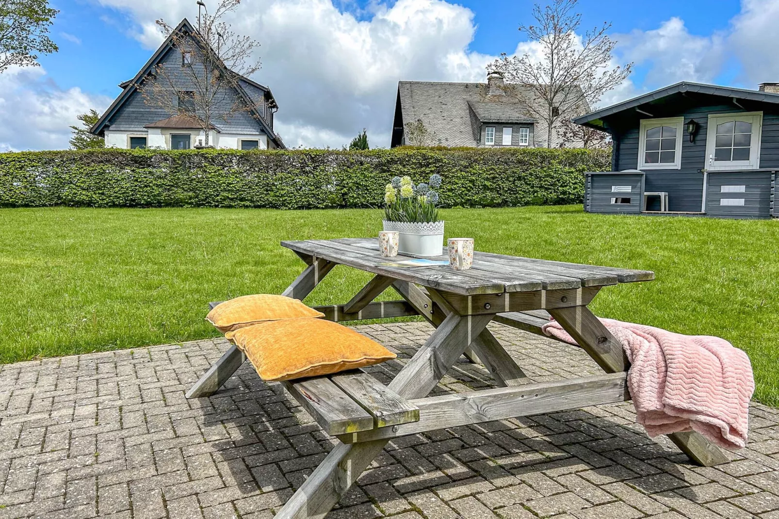 Zum Heidegarten-Terrasbalkon