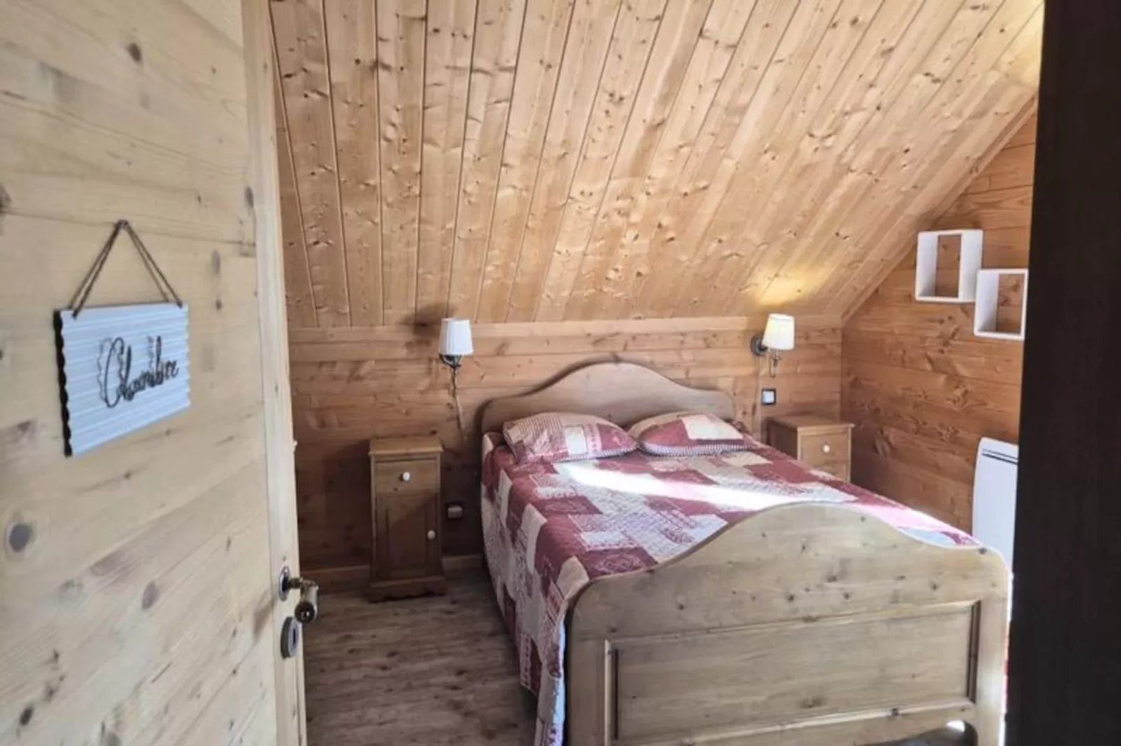 **chalet D'exception à Louer à La Féclaz – 4 Chambres, 10 Couchages-Niet-getagd